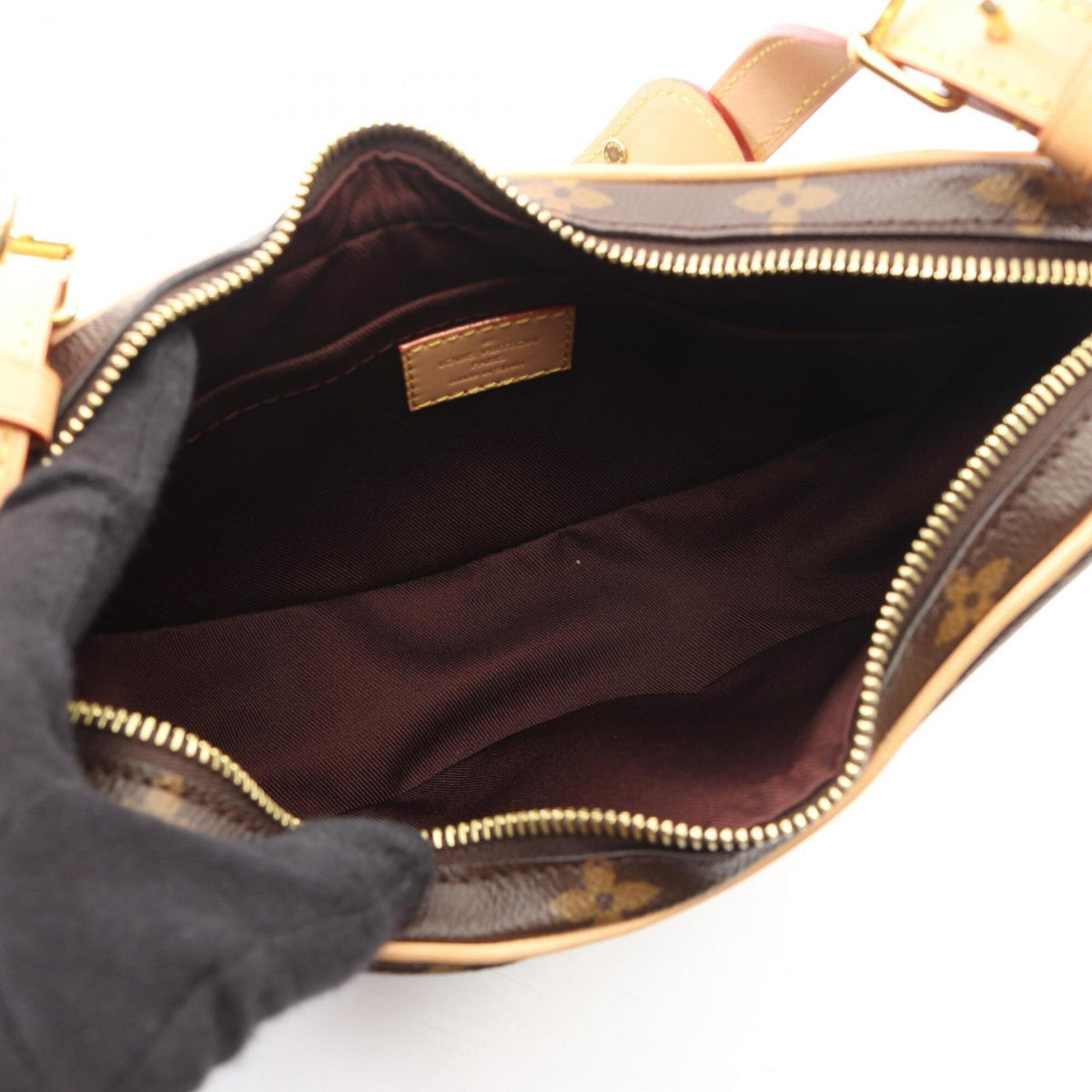 Louis Vuitton Brown Pvc Coated Canvas Leather Handbag Pouch Shoulder Bag (Pre-Owned)
