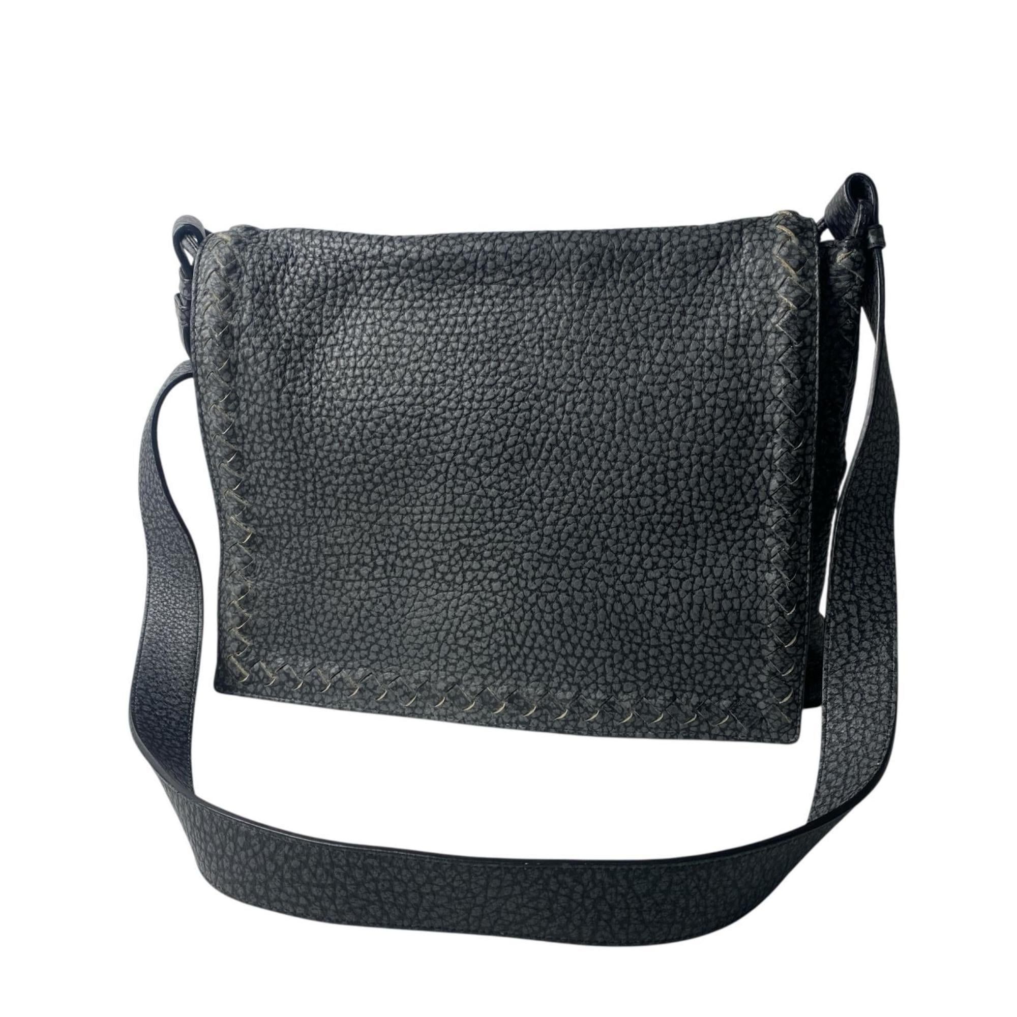 Bottega Veneta Gray Leather Messenger Bag Shoulder Bag (Pre-Owned)