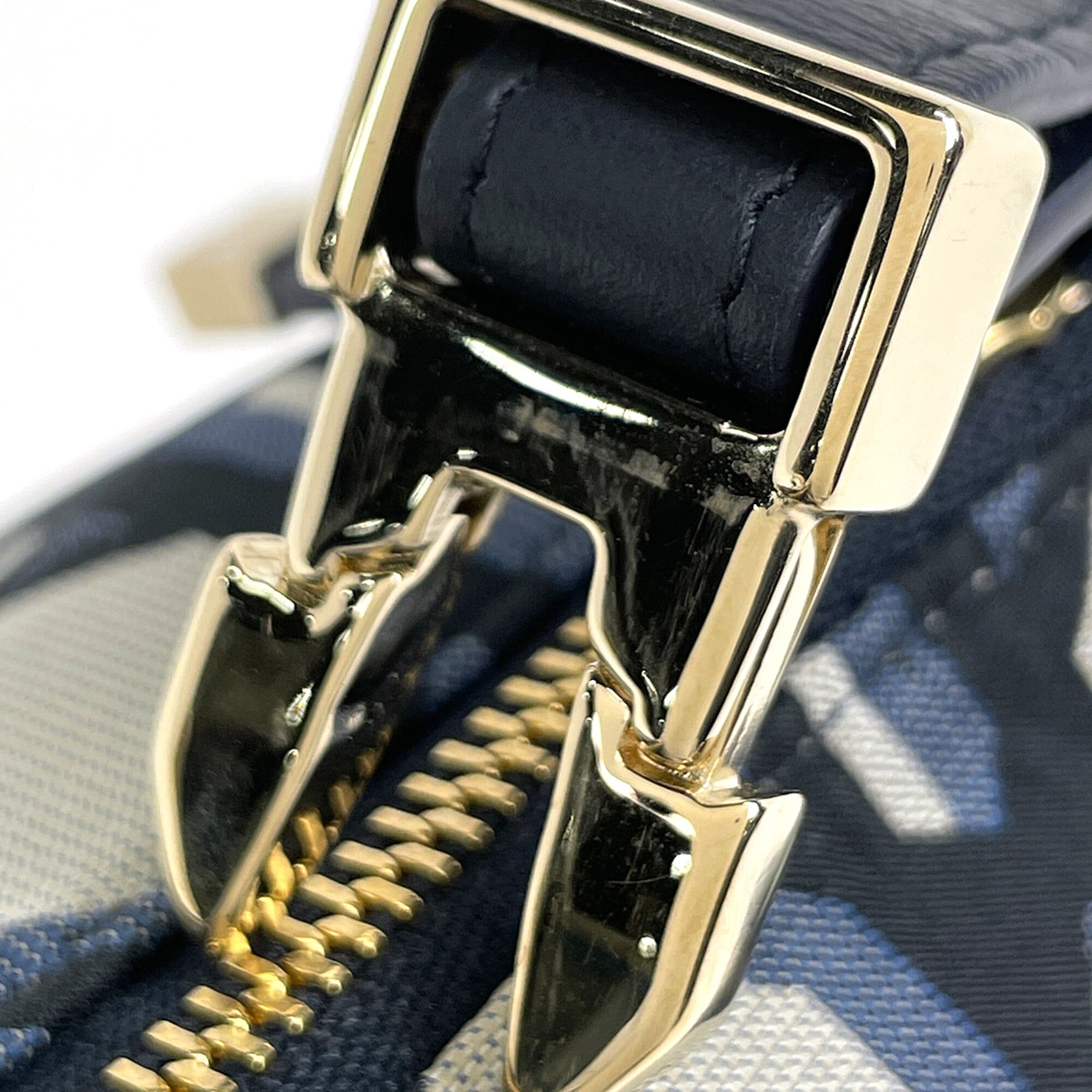 Christian Dior Navy Nylon Canvas Pouch (Pre-Owned)