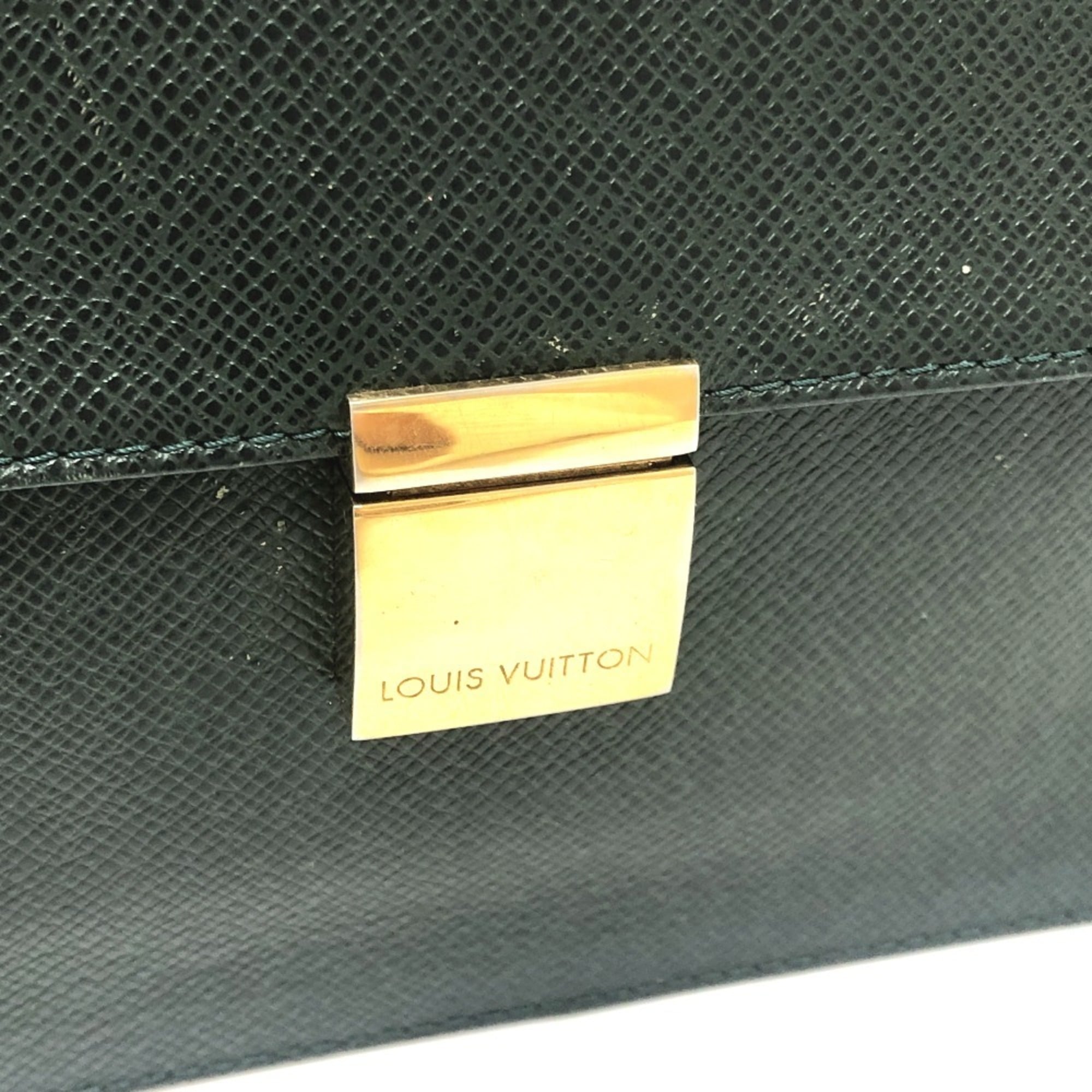 Louis Vuitton Episea Leather Taiga Leather Clutch Bag (Pre-Owned)