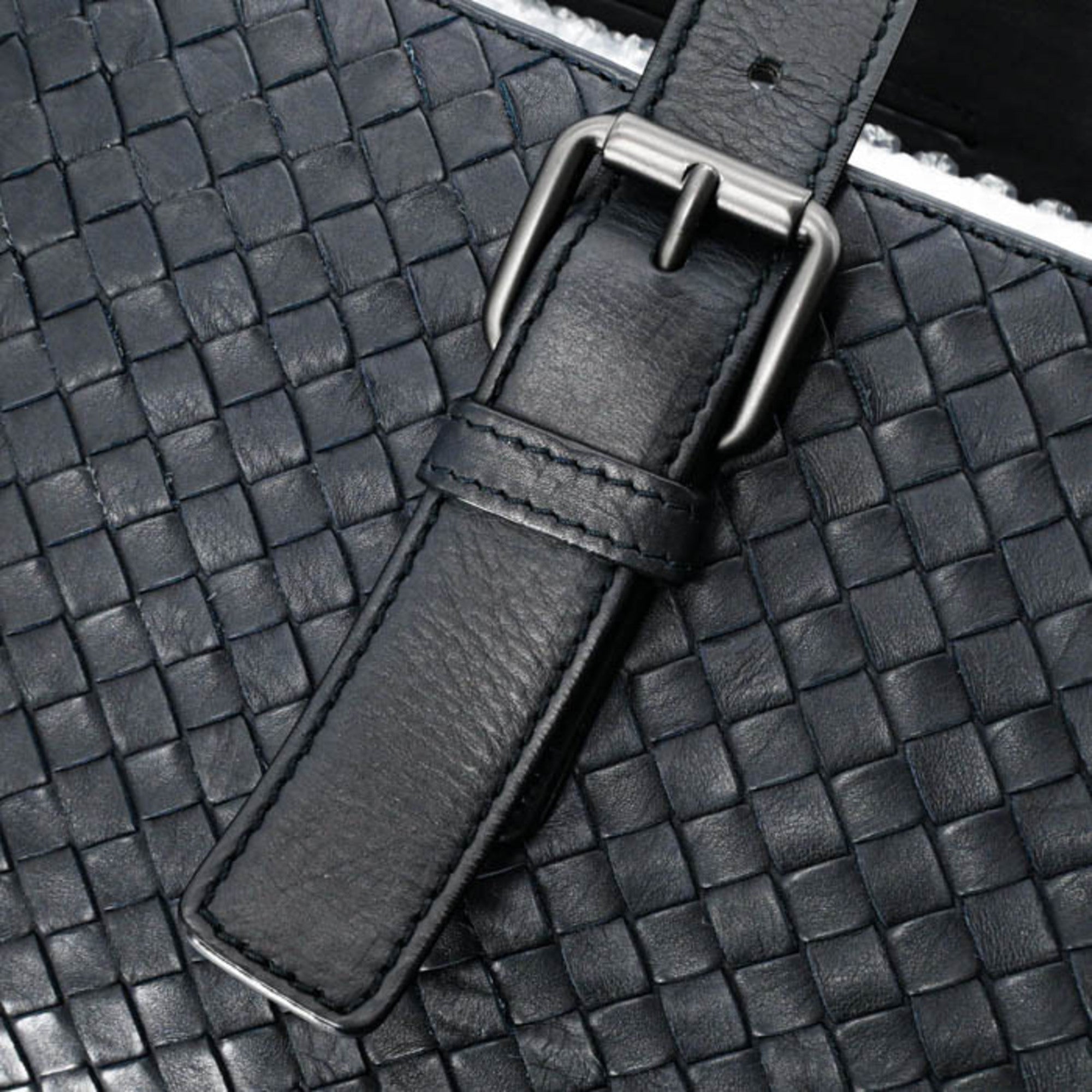 Bottega Veneta Black Navy Intrecciato Tote Bag (Pre-Owned)