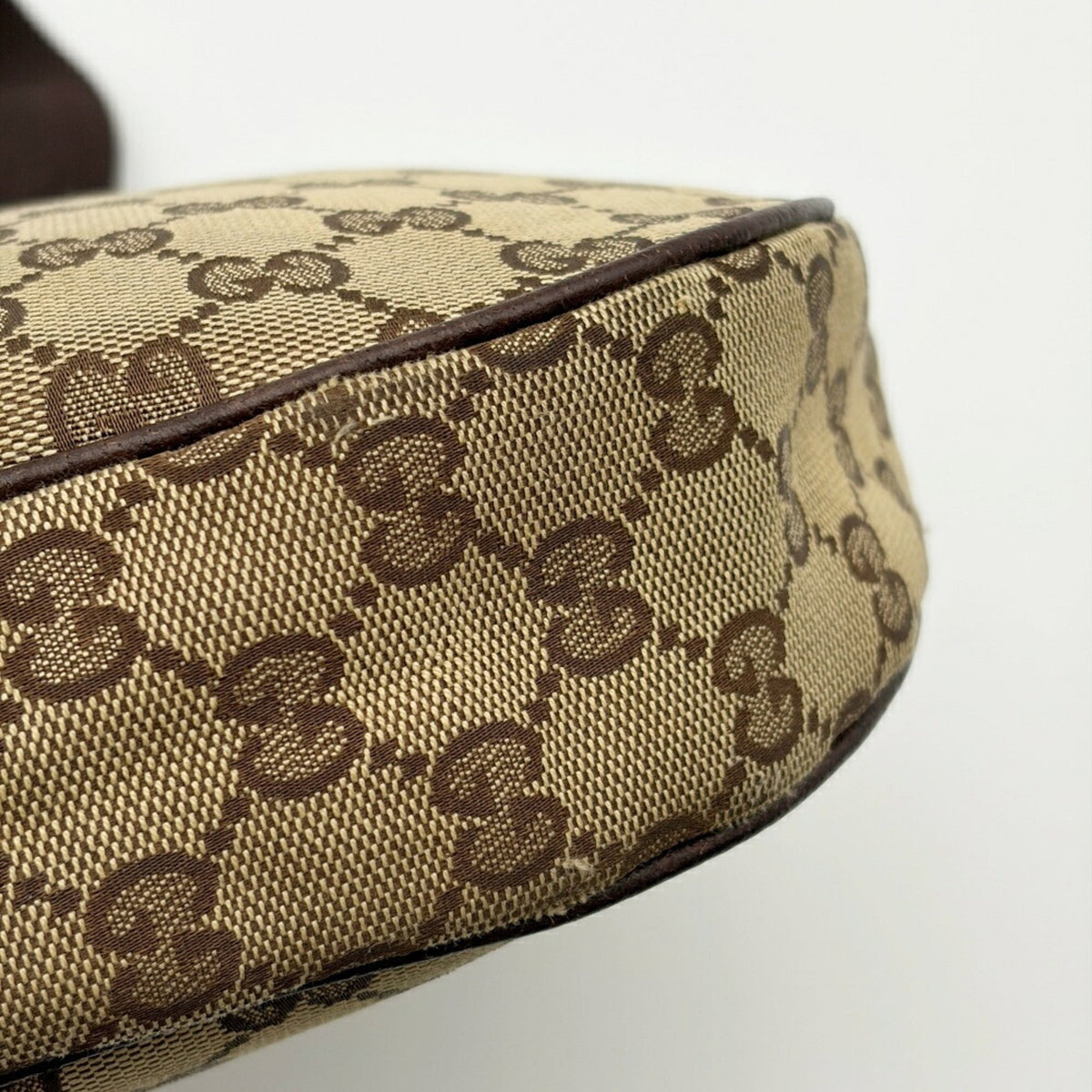 Gucci Beige Brown Canvas Leather Shoulder Bag (Pre-Owned)