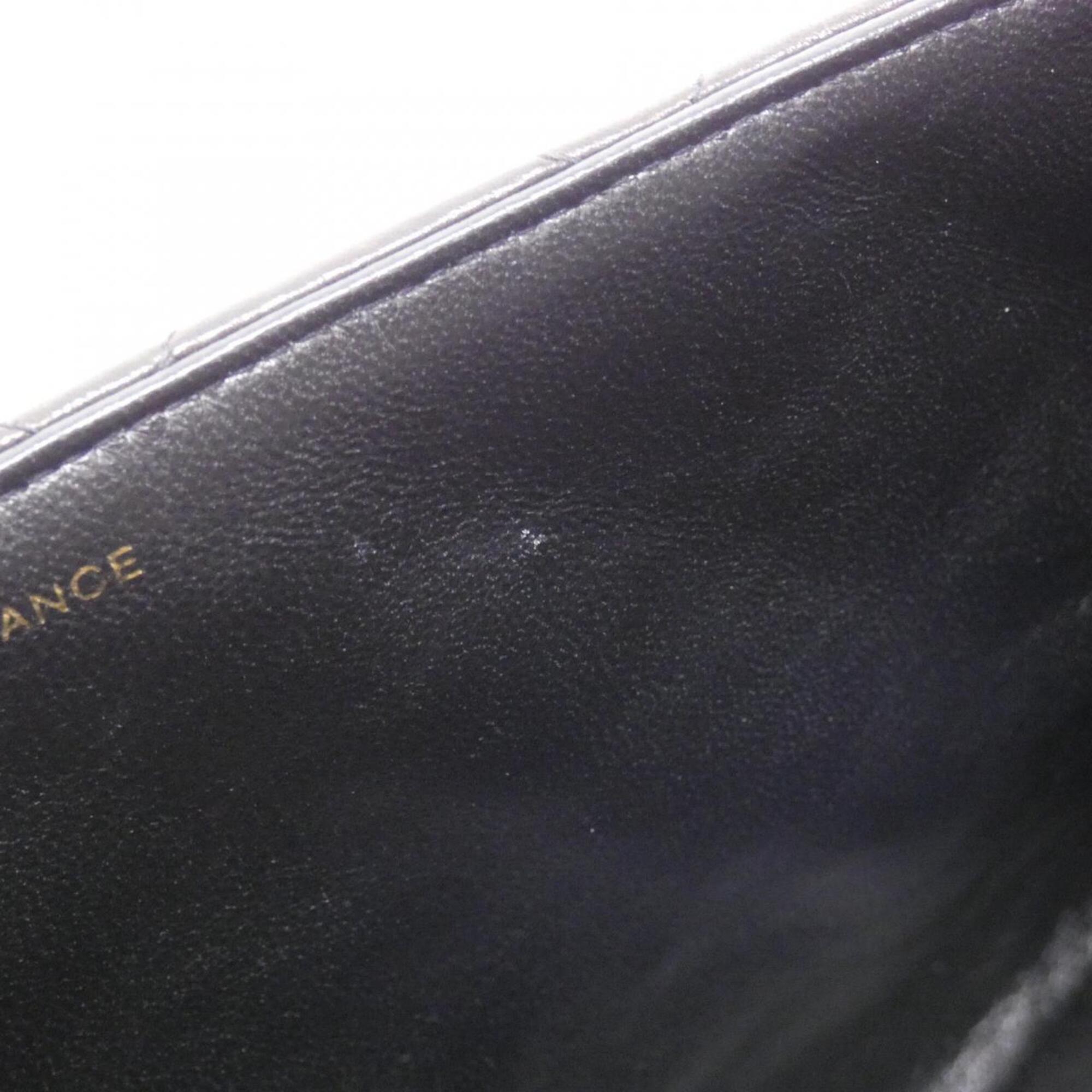 Chanel Black Leather Shoulder Bag (Pre-Owned)