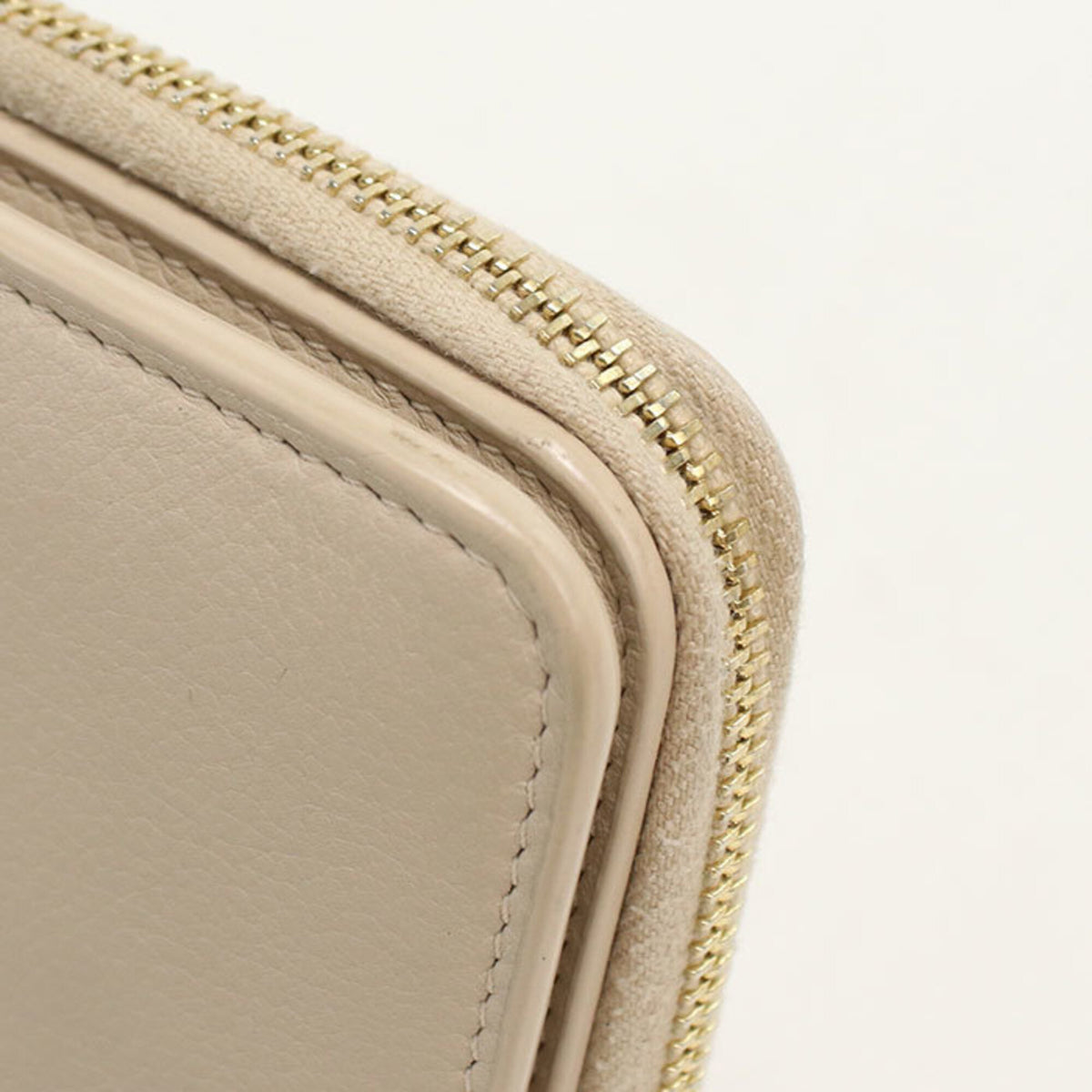 Saint Laurent Beige Leather Wallet (Bi-Fold) (Pre-Owned)