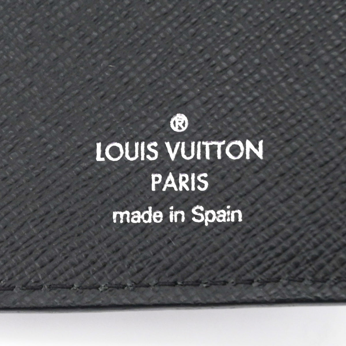 Louis Vuitton Epi Black Noir Epi Leather Long Wallet (Bi-Fold) (Pre-Owned)