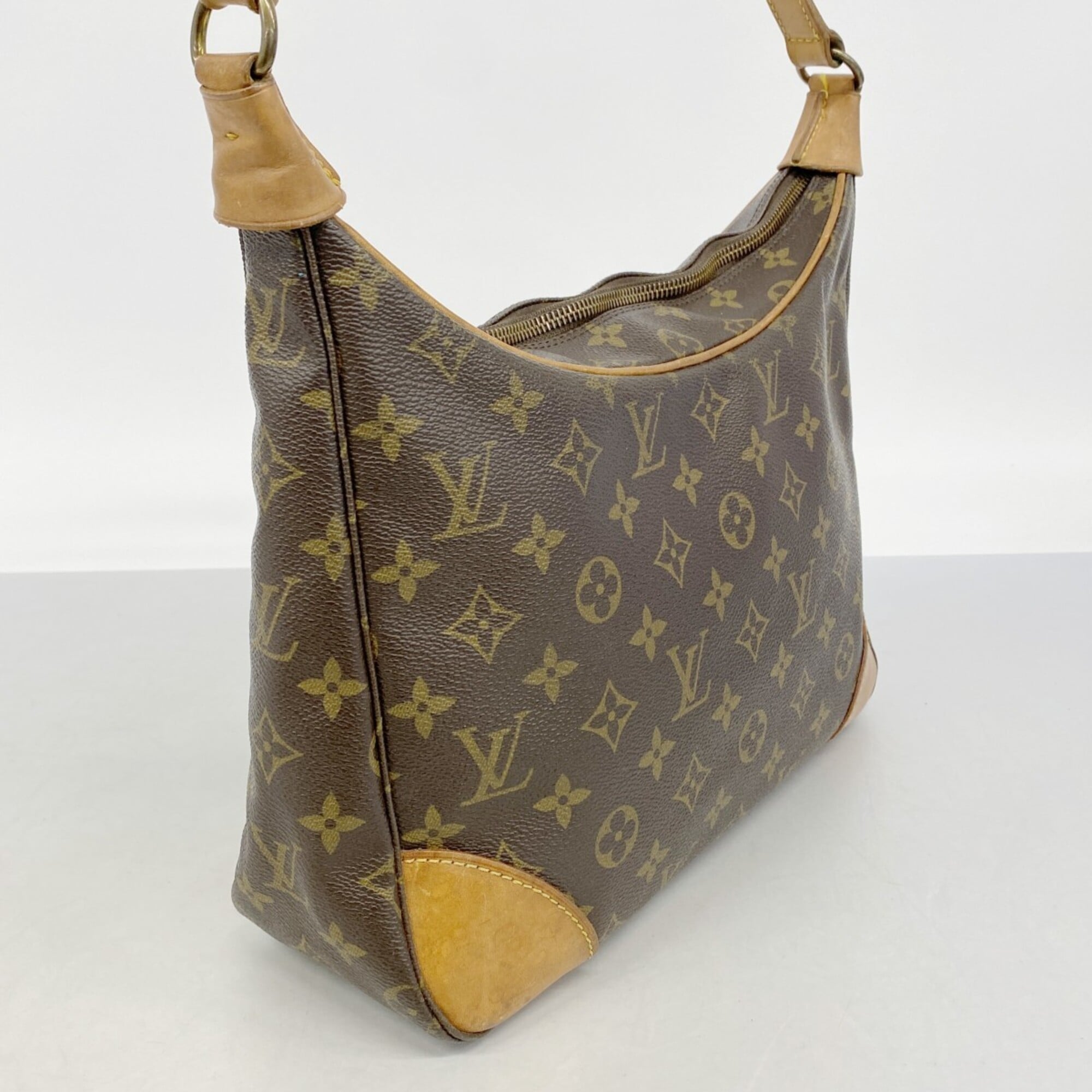 Louis Vuitton Brown Shoulder Bag (Pre-Owned)