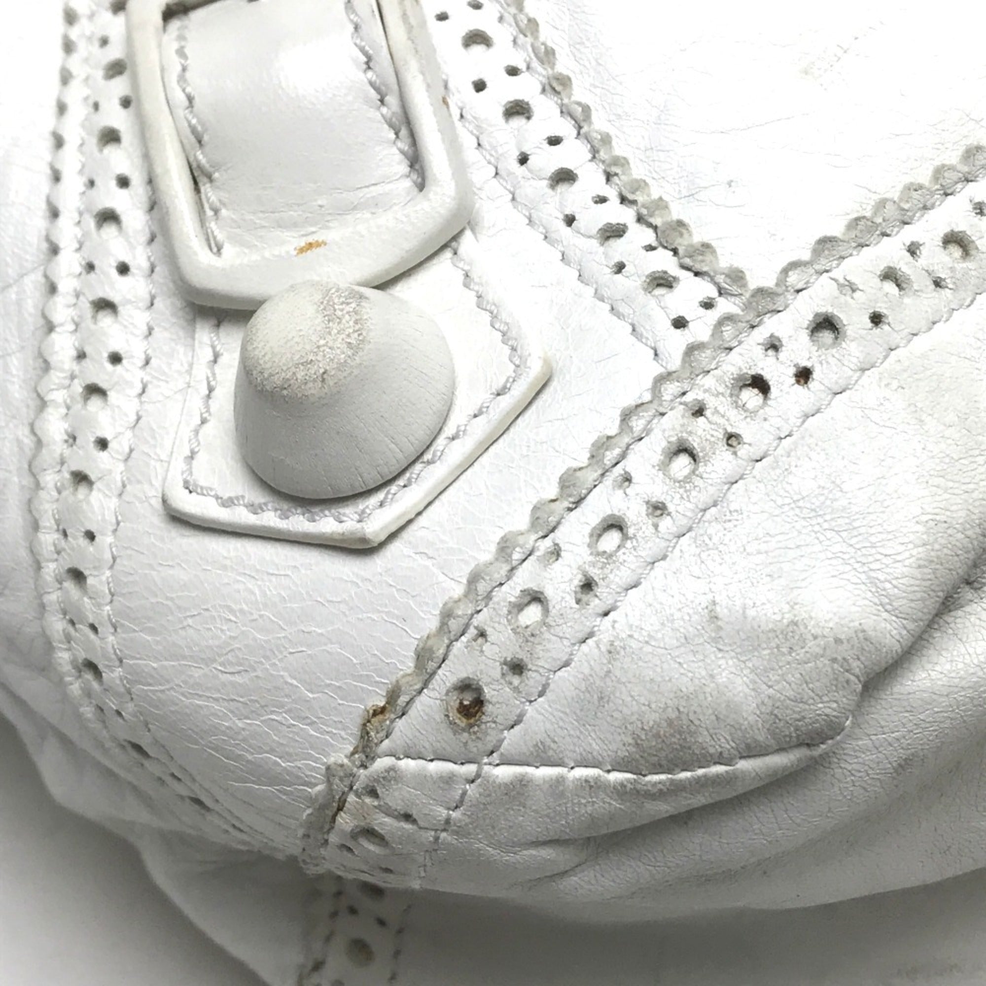 Balenciaga White Leather Shoulder Bag (Pre-Owned)