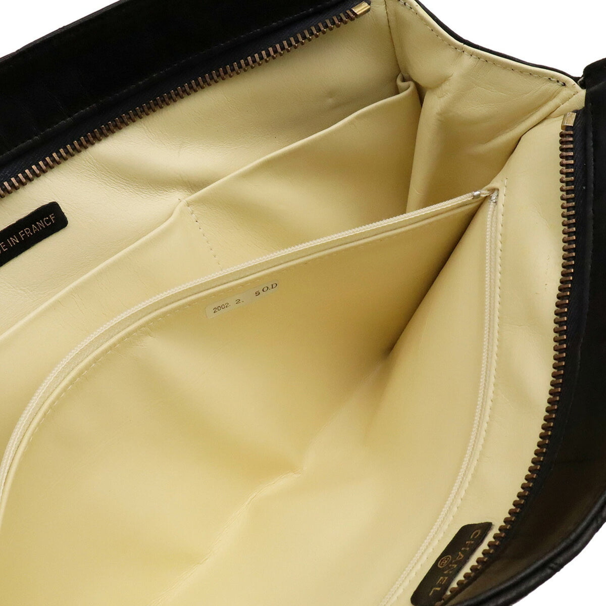 Chanel Bicolor Black Leather Clutch Bag (Pre-Owned)