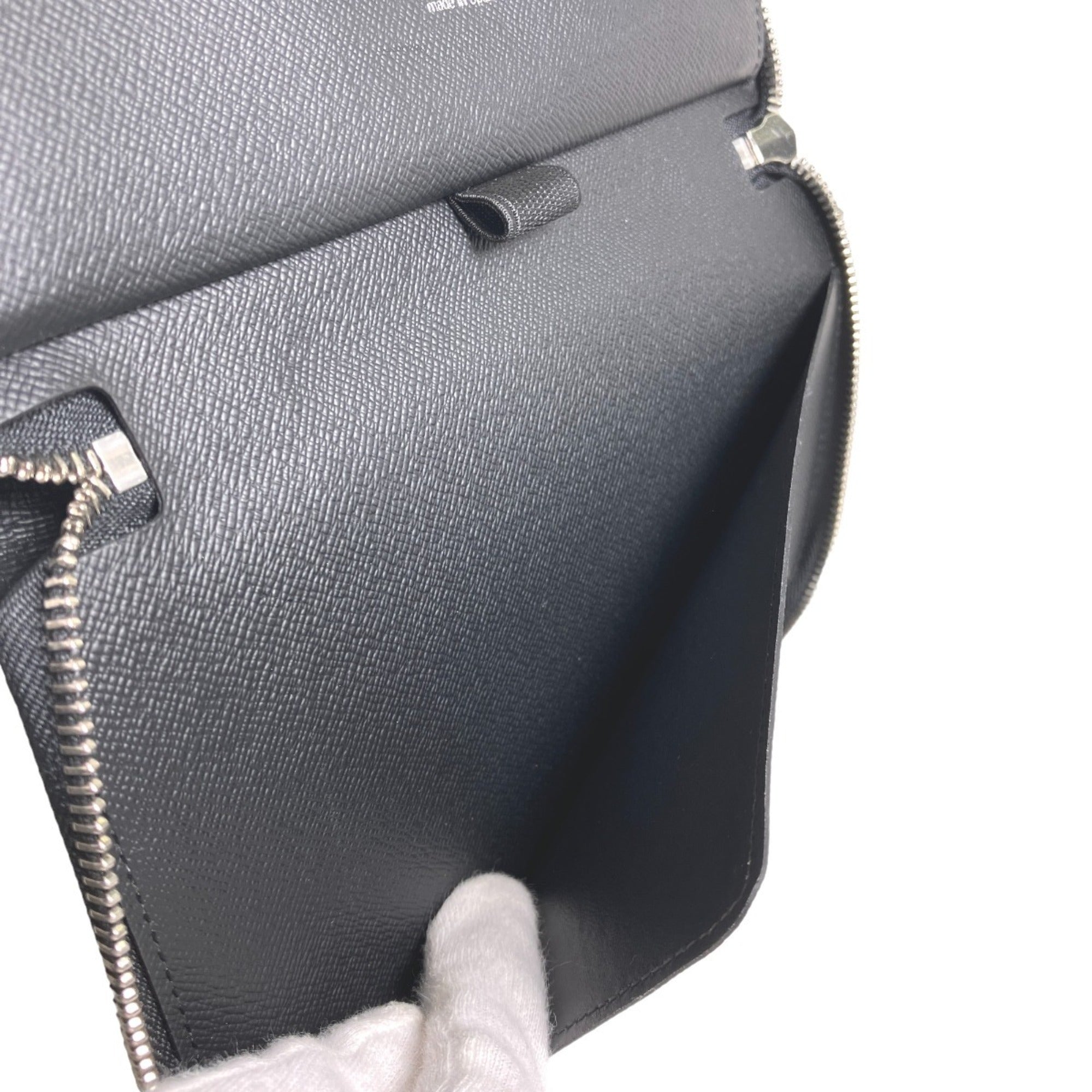 Louis Vuitton Noir Epi Leather Long Wallet (Bi-Fold) (Pre-Owned)