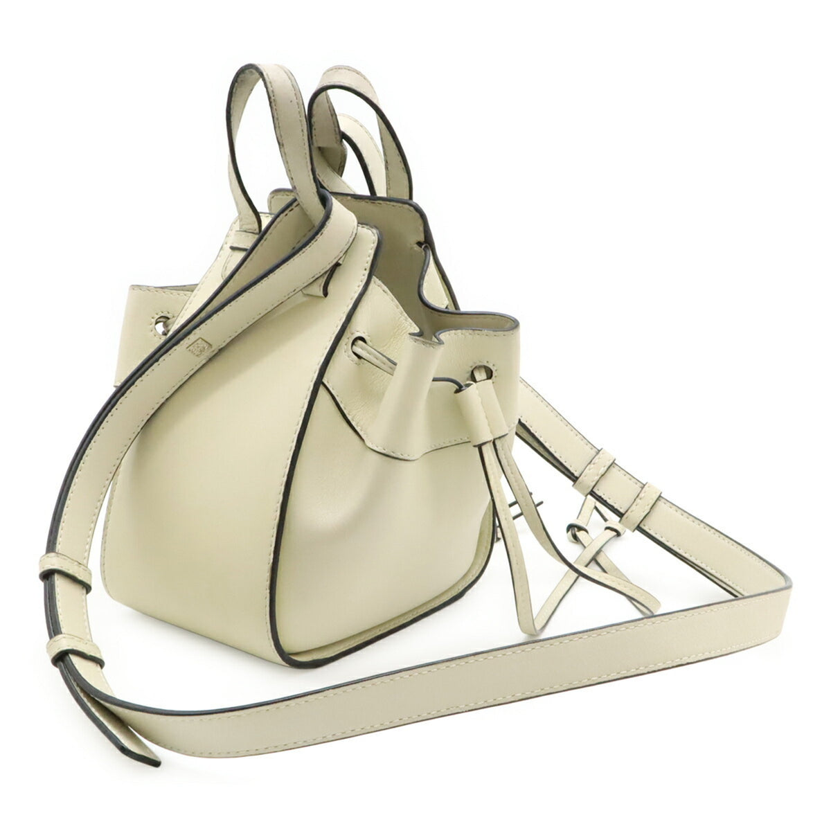Loewe Hammock Ivory Leather Handbag Shoulder Bag (Pre-Owned)