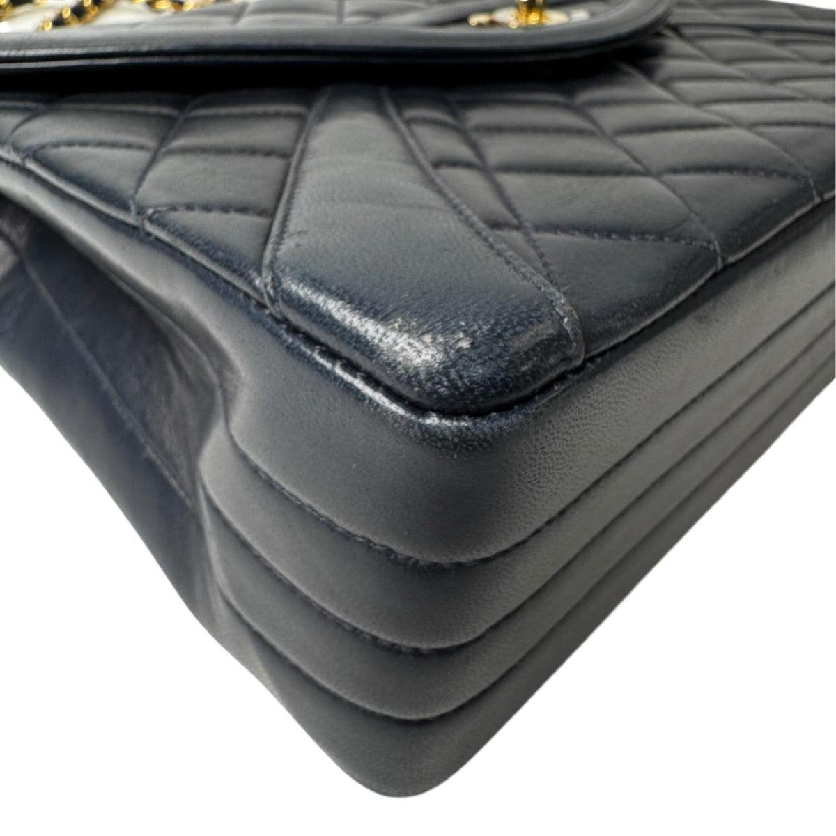 Chanel Dark Navy Leather Shoulder Bag (Pre-Owned)