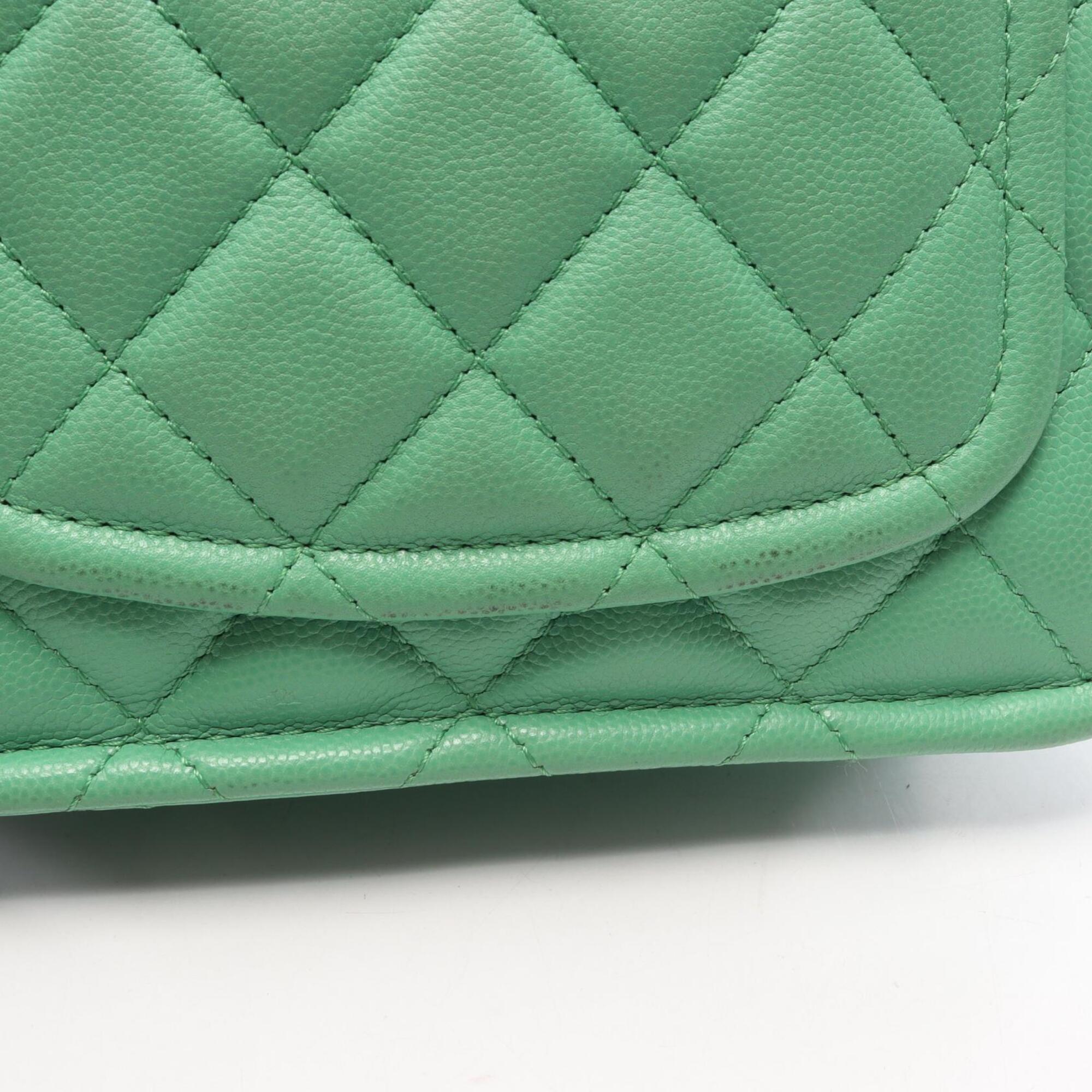 Chanel Green Grained Calfskin Handbag Shoulder Bag (Pre-Owned)