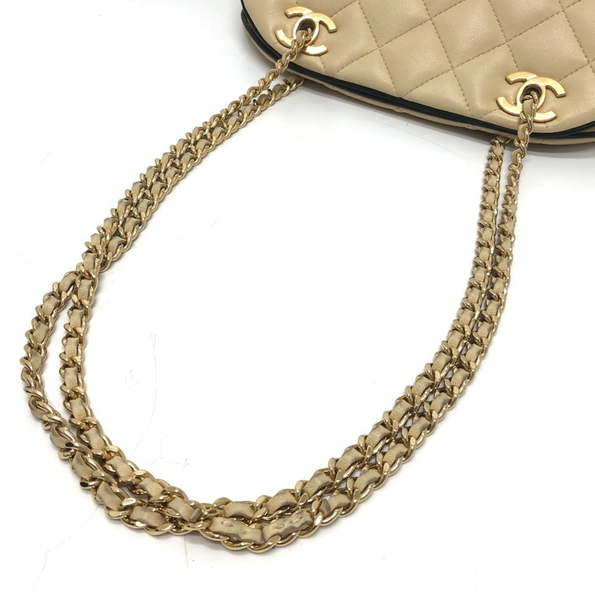 Chanel Beige Black Leather Handbag Shoulder Bag (Pre-Owned)