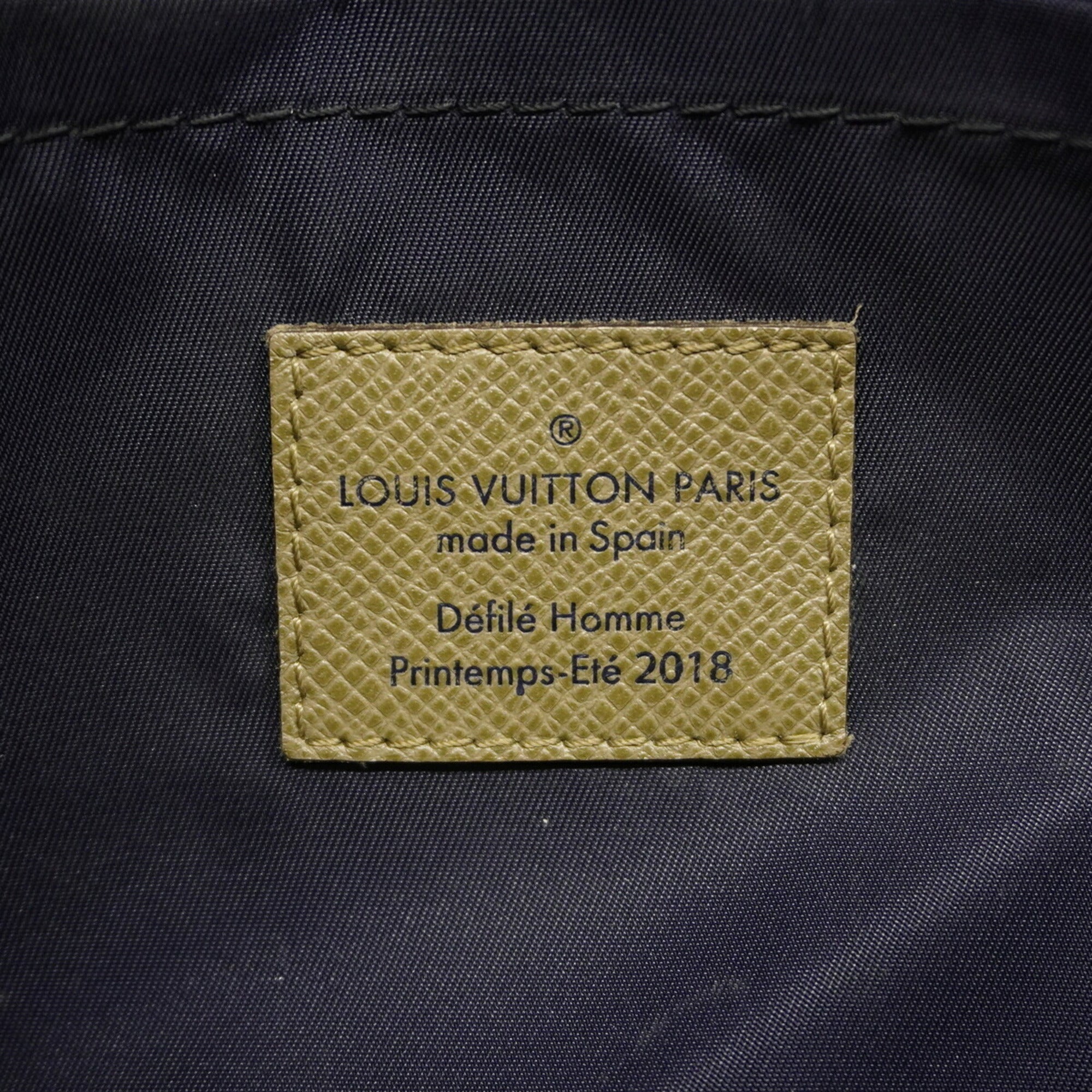 Louis Vuitton Blue Sling Bag (Pre-Owned)