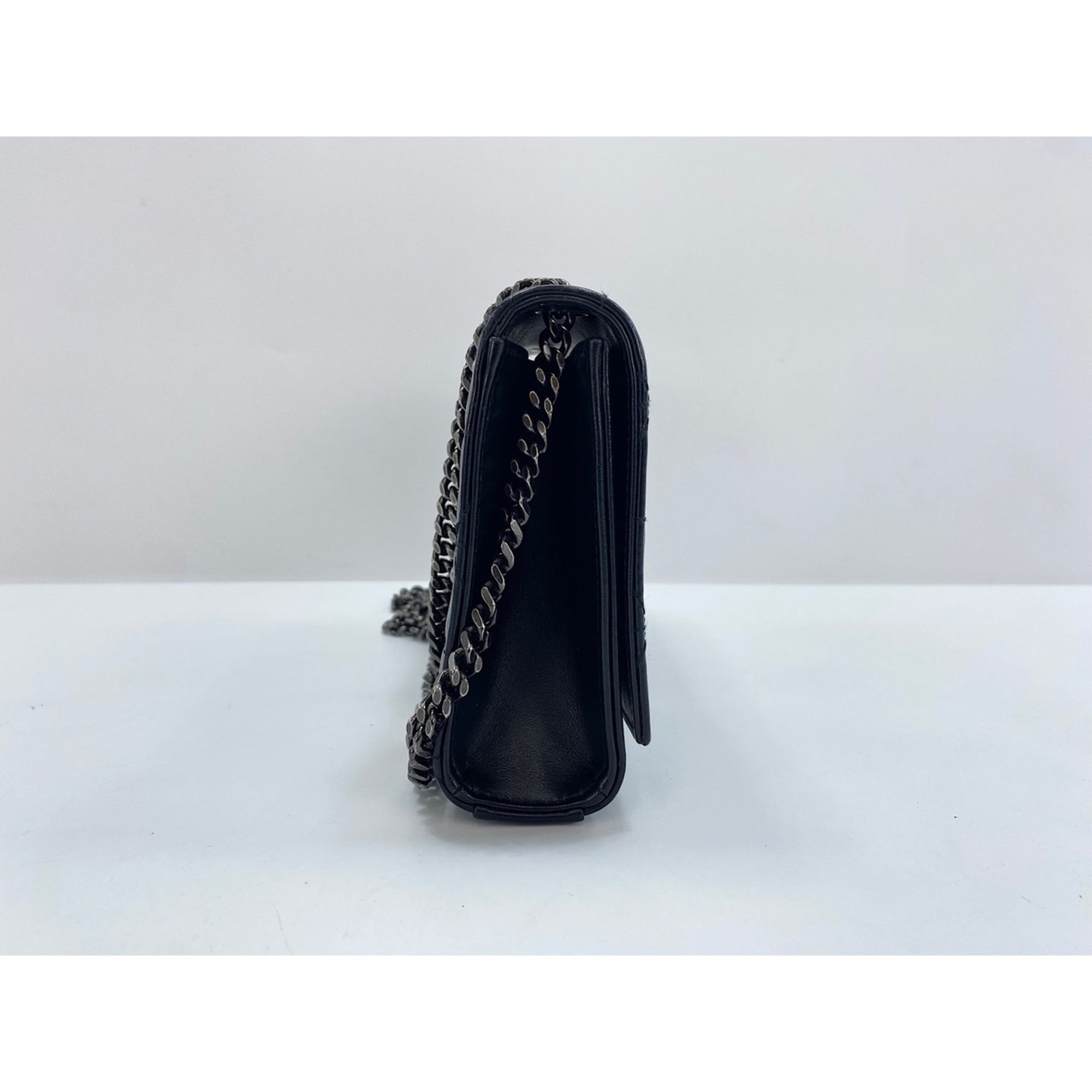 Yves Saint Laurent Black Shoulder Bag (Pre-Owned)