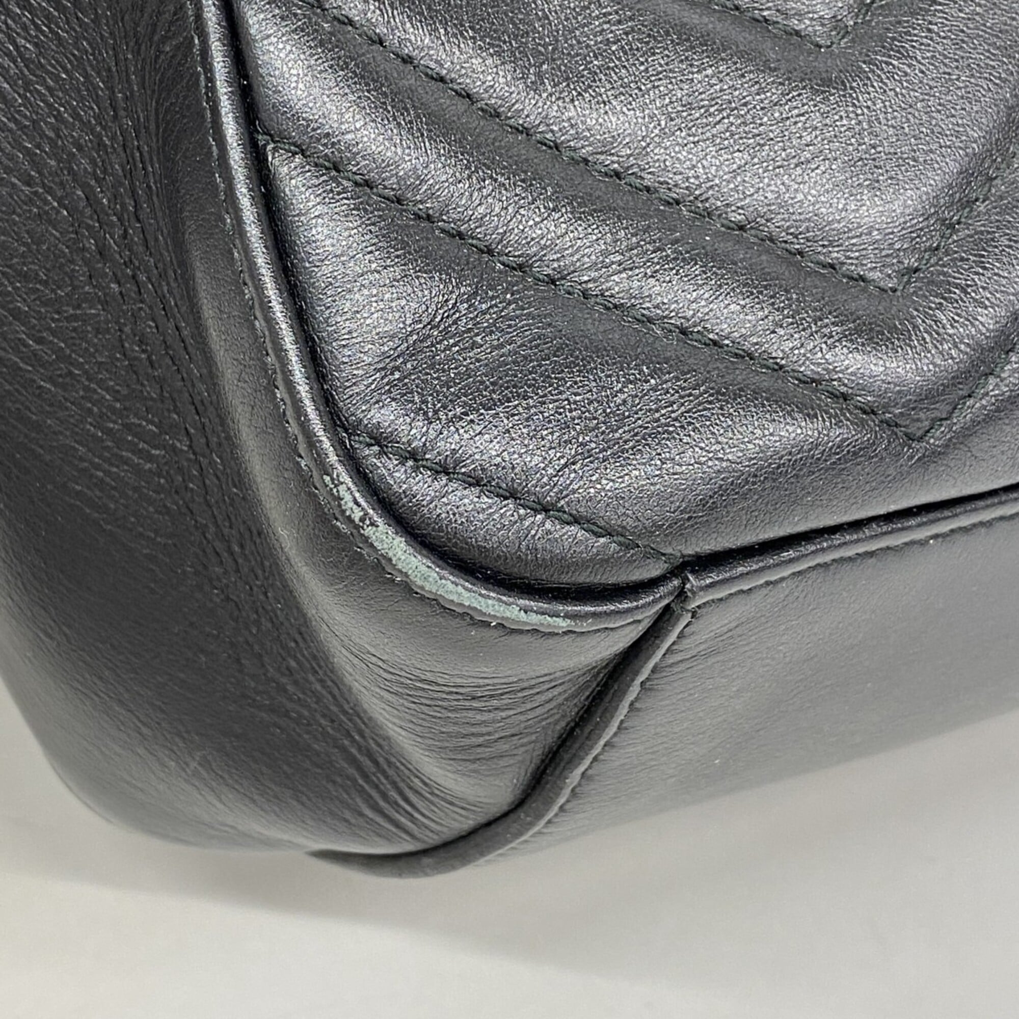 Gucci Black Leather Backpack (Pre-Owned)