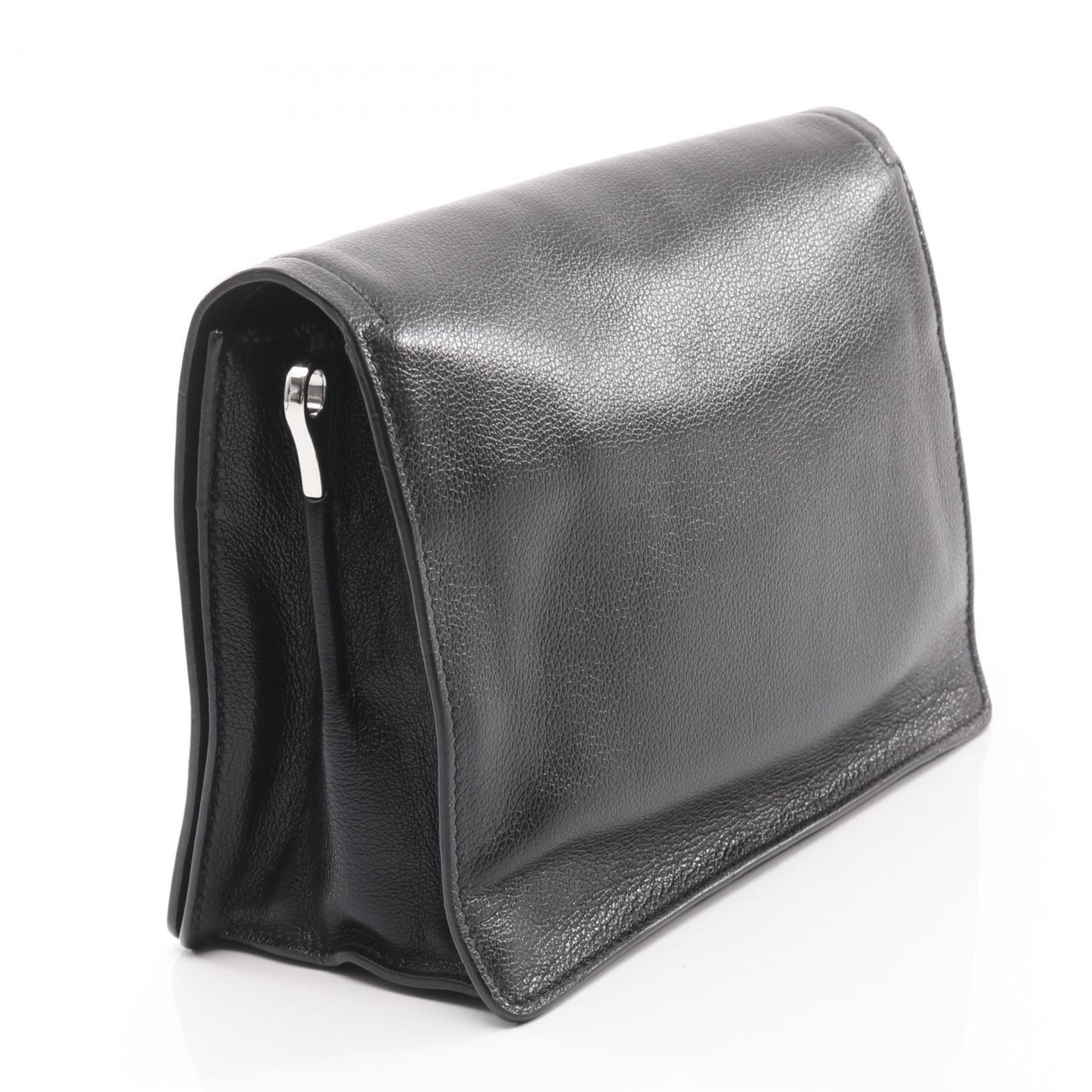 Prada Black Leather Shoulder Bag (Pre-Owned)