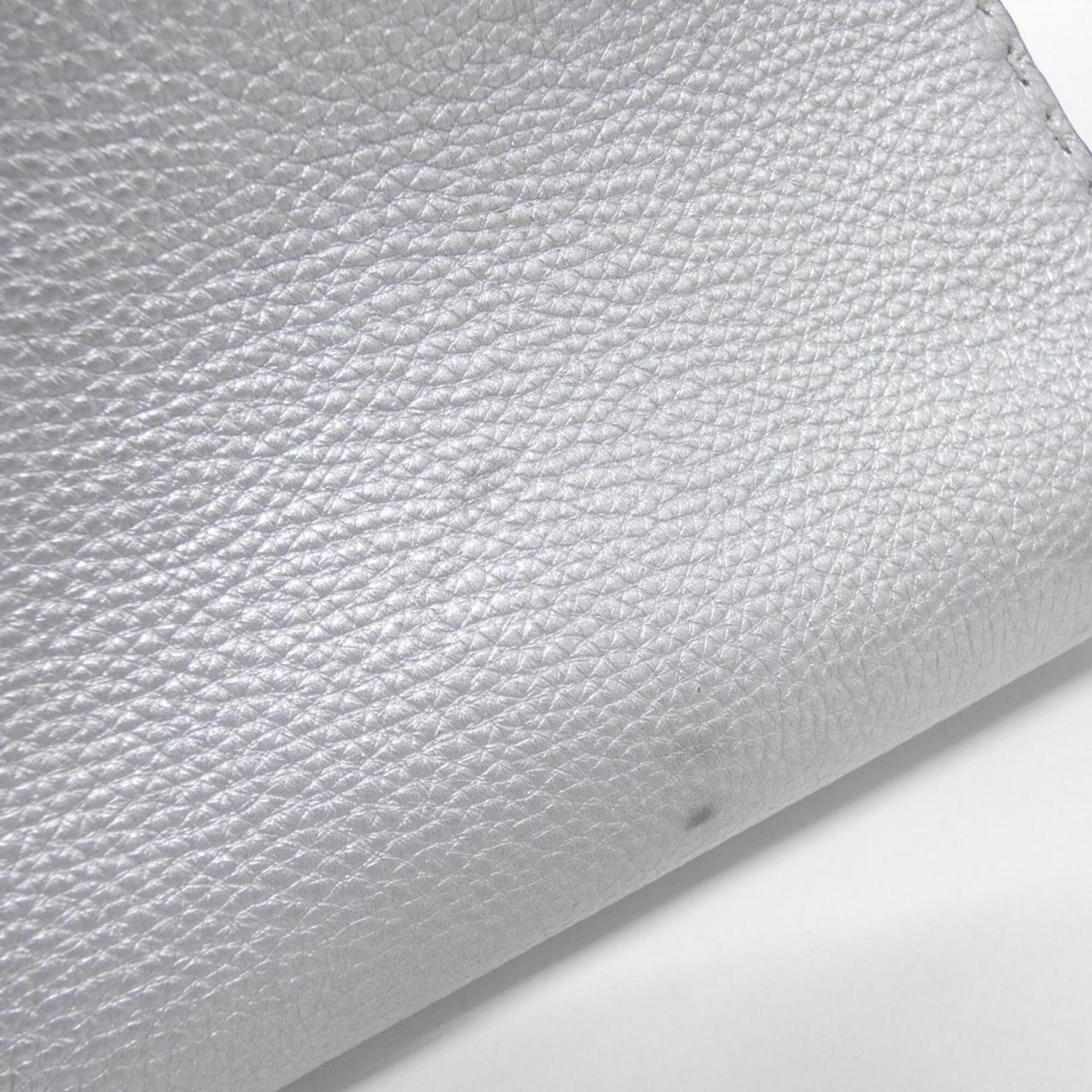 Fendi Silver Leather Handbag (Pre-Owned)