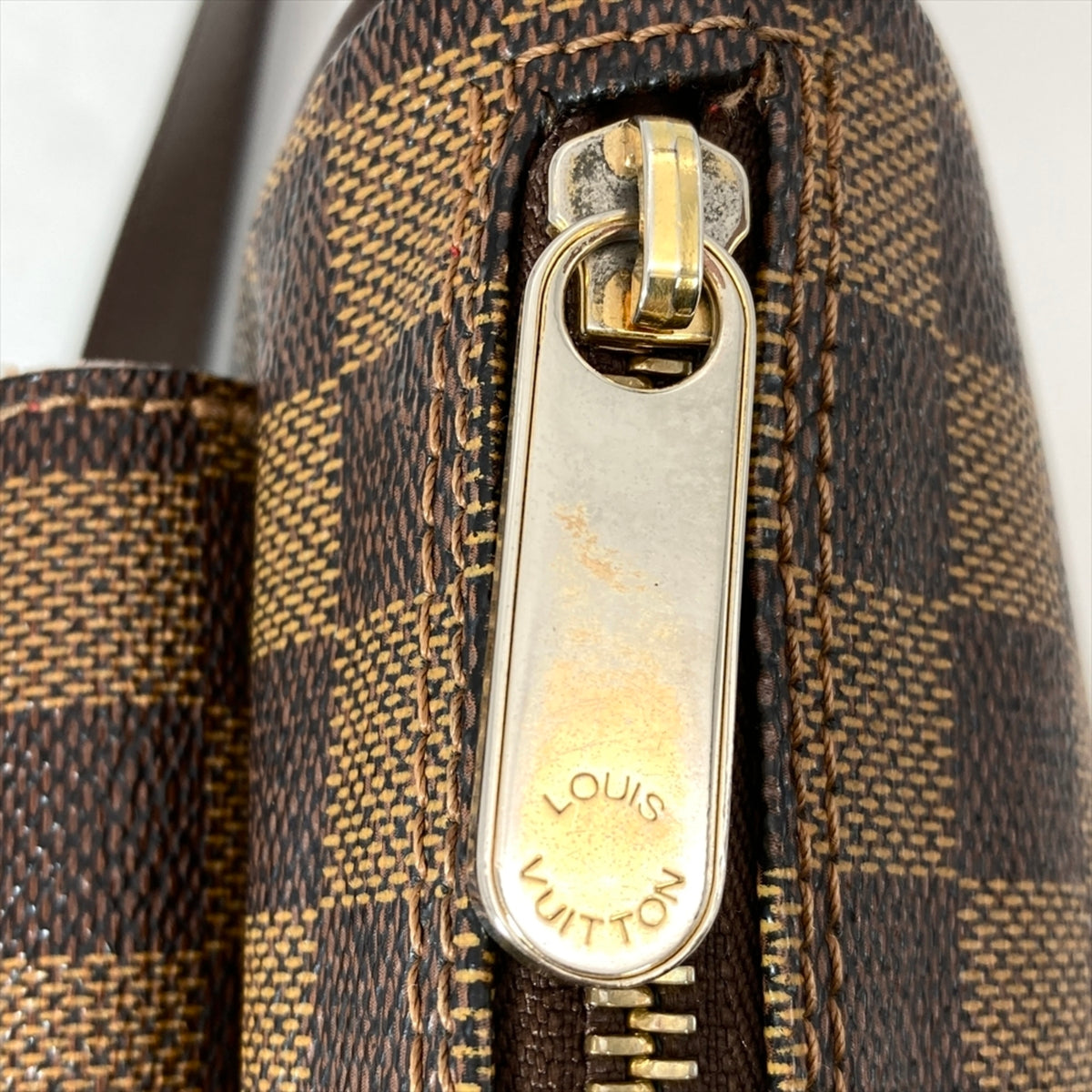 Louis Vuitton Damier Brown Damier Canvas Ebene Damier Canvas Shoulder Bag (Pre-Owned)