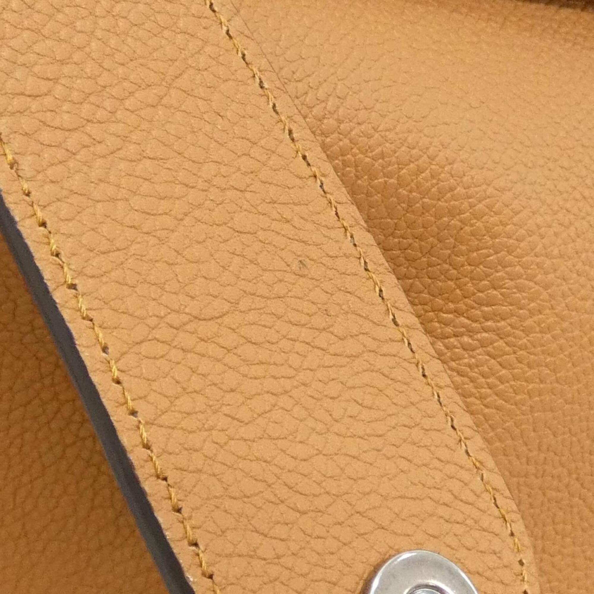 Fendi Brown Leather Handbag (Pre-Owned)