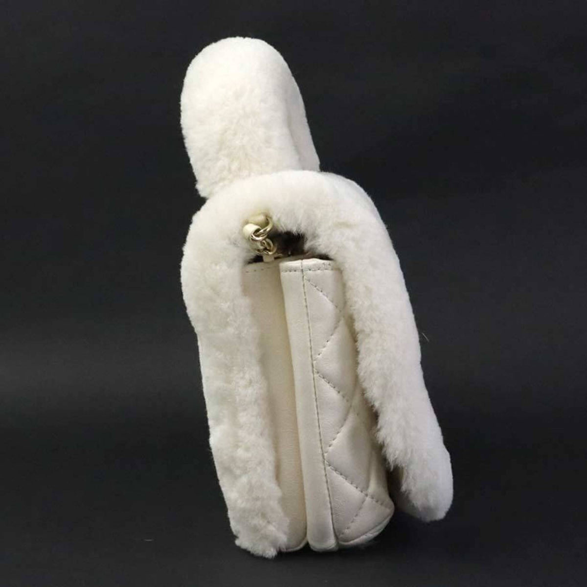 Chanel Off-White Fur Leather Handbag Shoulder Bag (Pre-Owned)