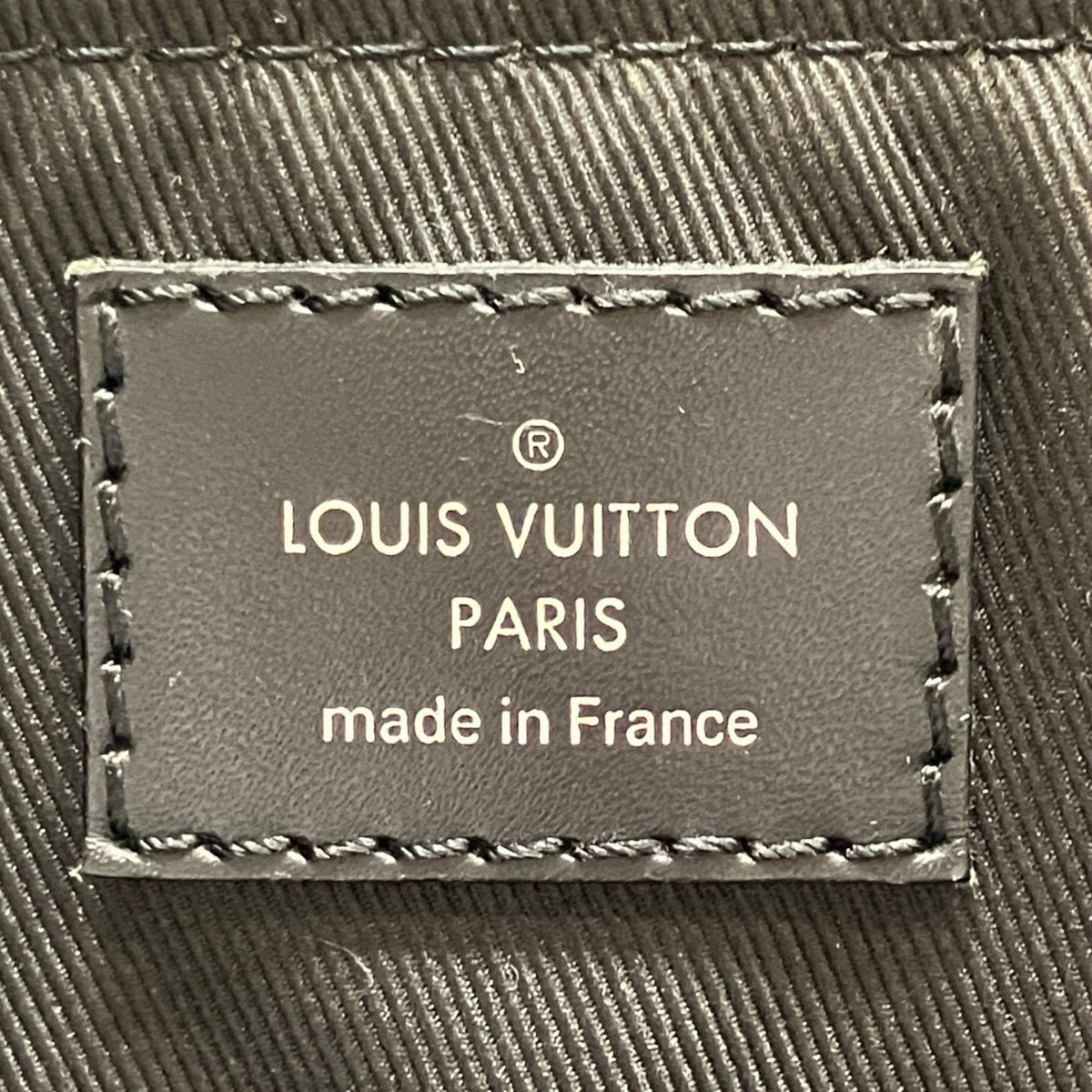 Louis Vuitton Gray Monogram Eclipse Monogram Eclipse Messenger Bag Shoulder Bag (Pre-Owned)