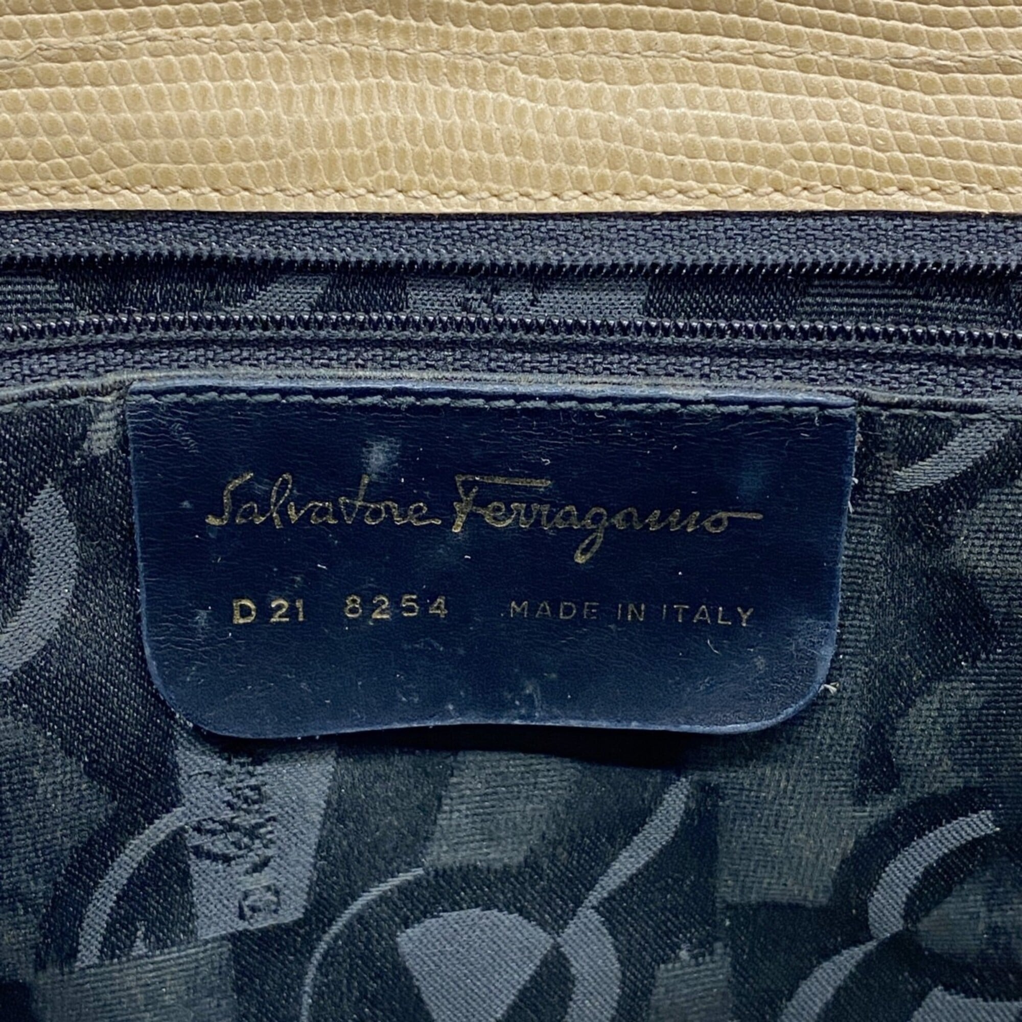 Salvatore Ferragamo Beige Leather Tote Bag (Pre-Owned)