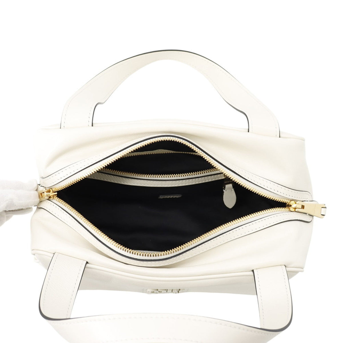 Miu Miu White Leather Handbag (Pre-Owned)