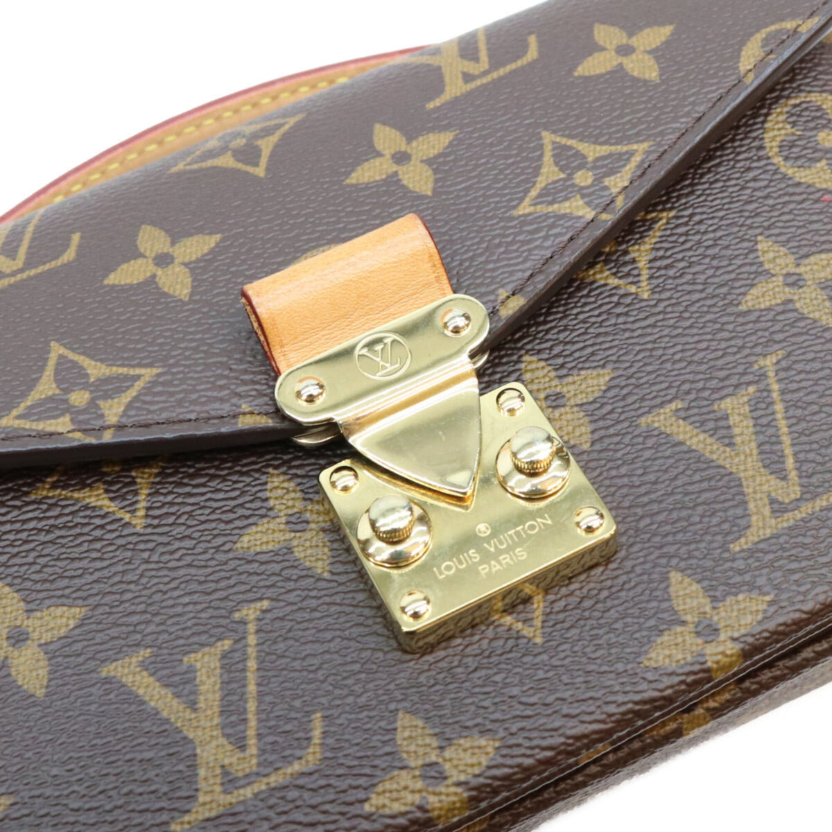 Louis Vuitton Brown Monogram Shoulder Bag (Pre-Owned)