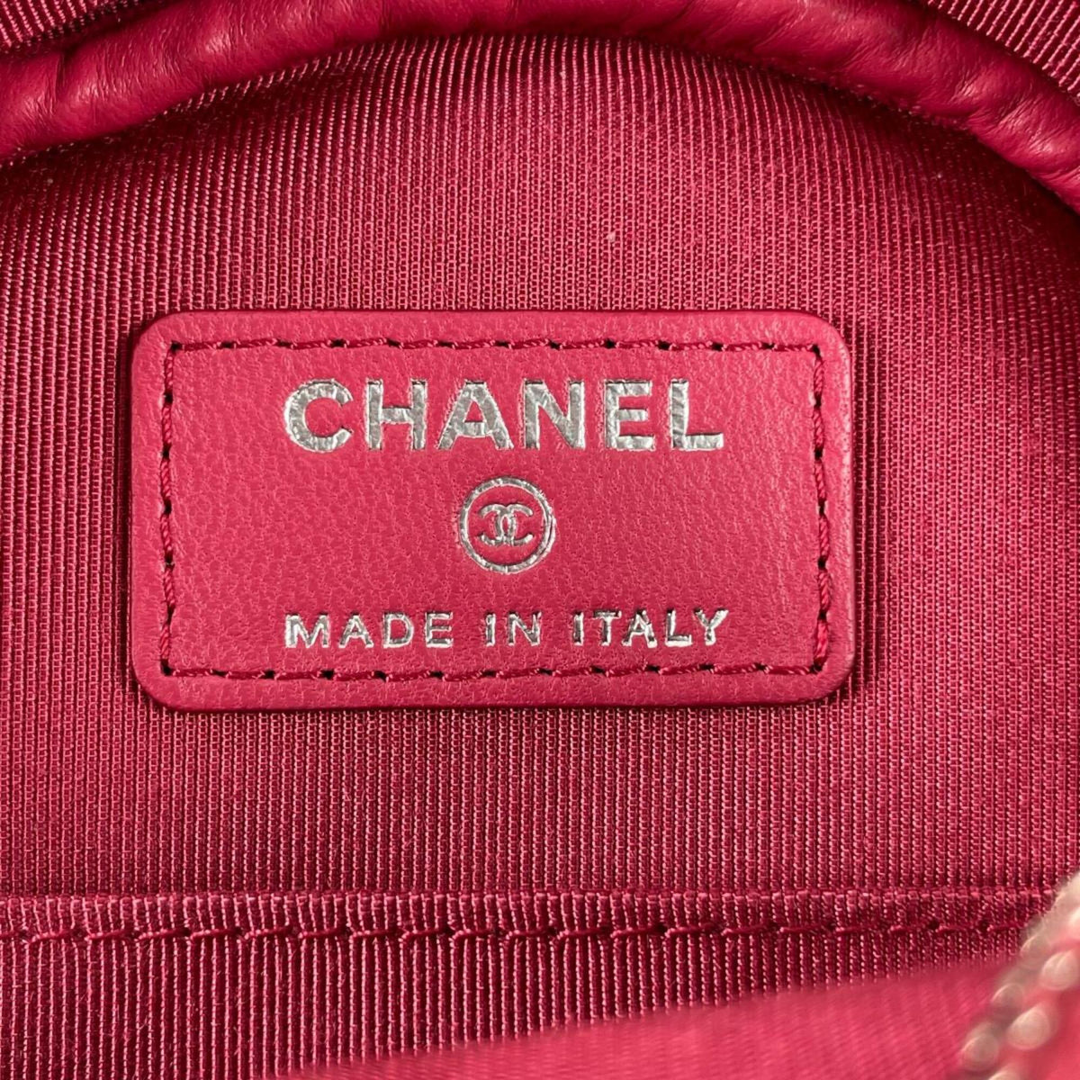 Chanel Matelasse Pink Shoulder Bag (Pre-Owned)