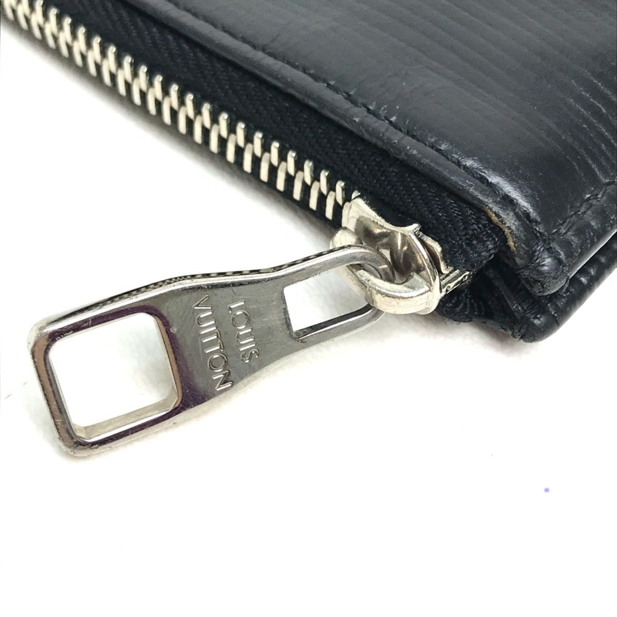 Louis Vuitton Epi Black Noir Epi Leather Clutch Bag Pochette (Pre-Owned)