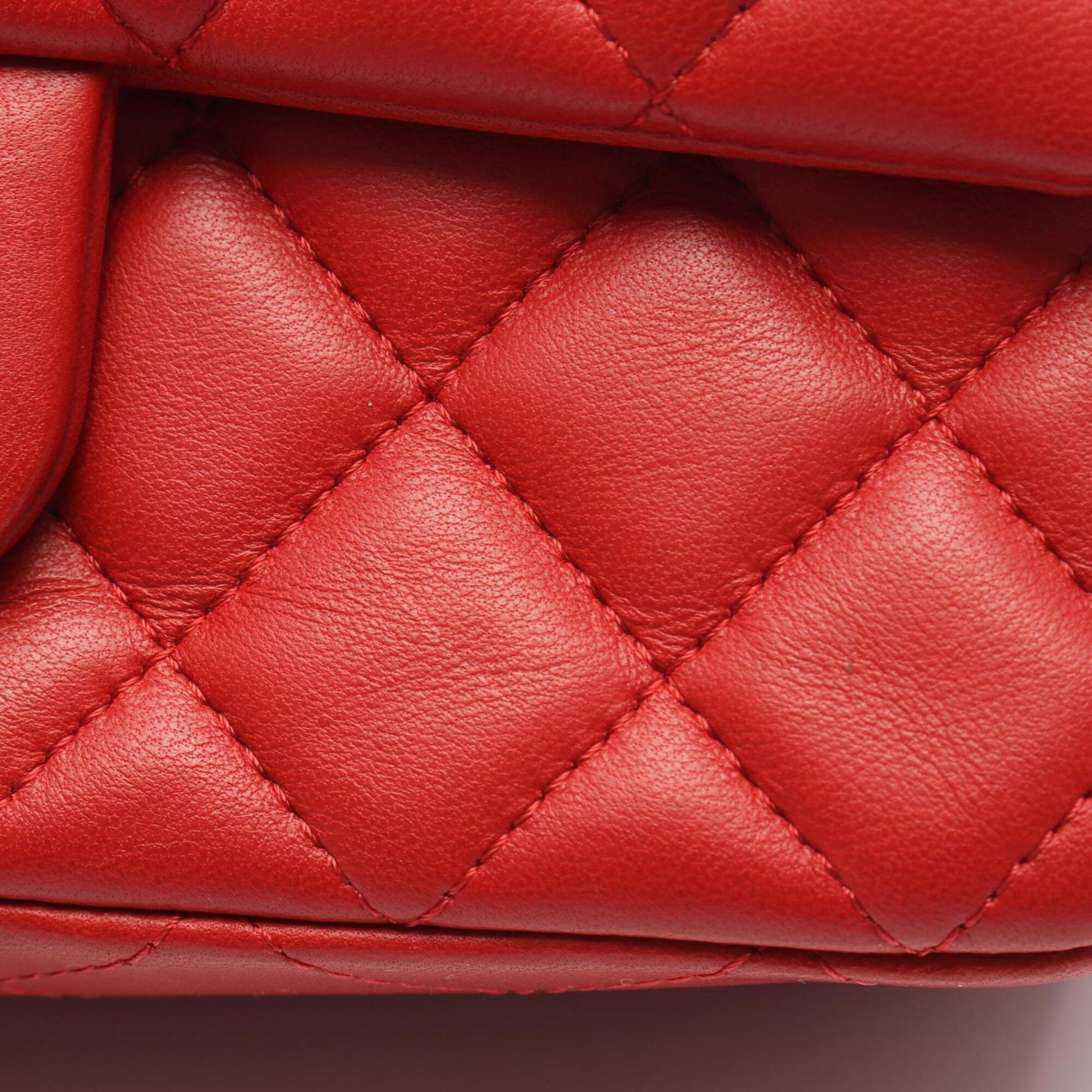 Chanel Red Color Leather Handbag Shoulder Bag (Pre-Owned)
