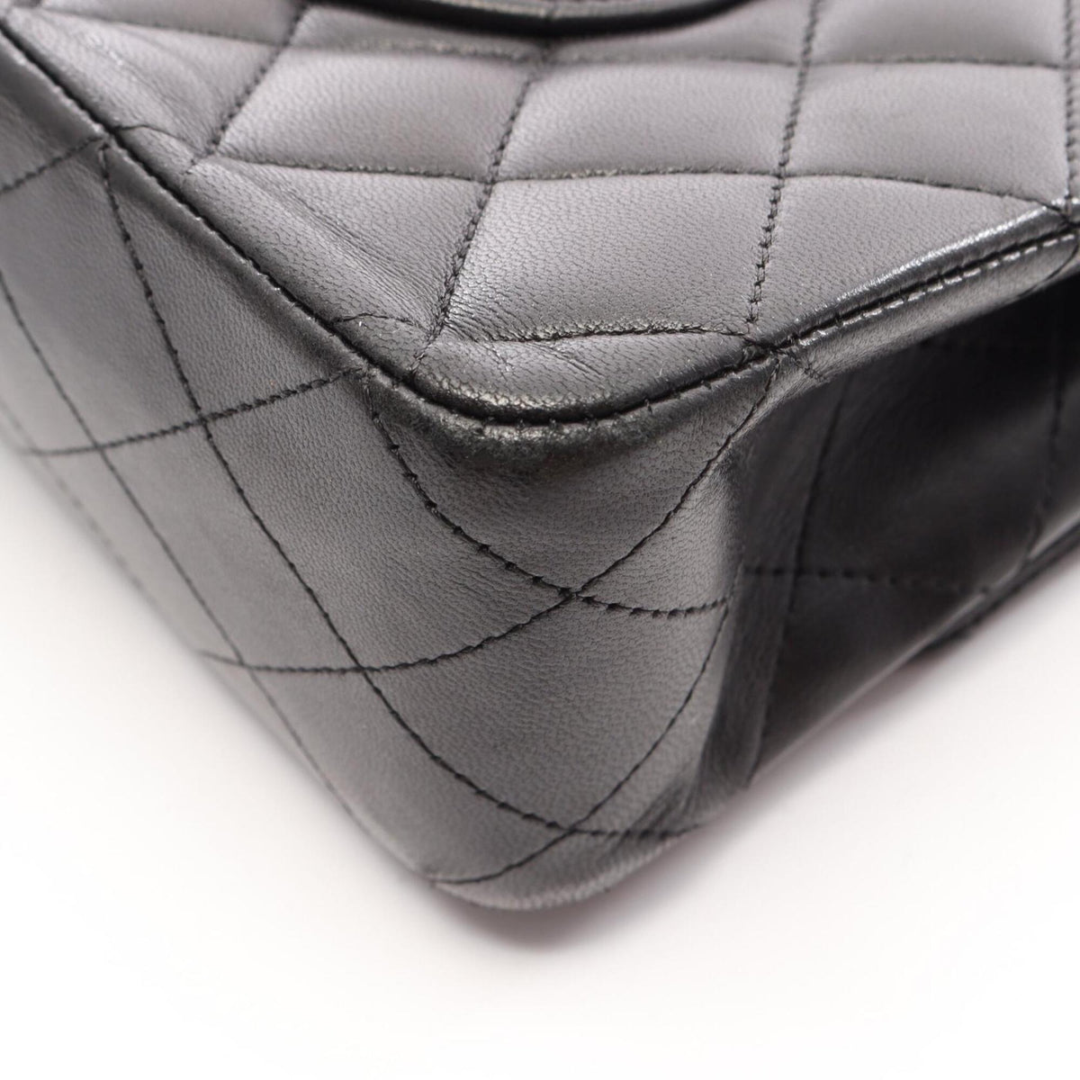 Chanel Black Leather Handbag Shoulder Bag (Pre-Owned)