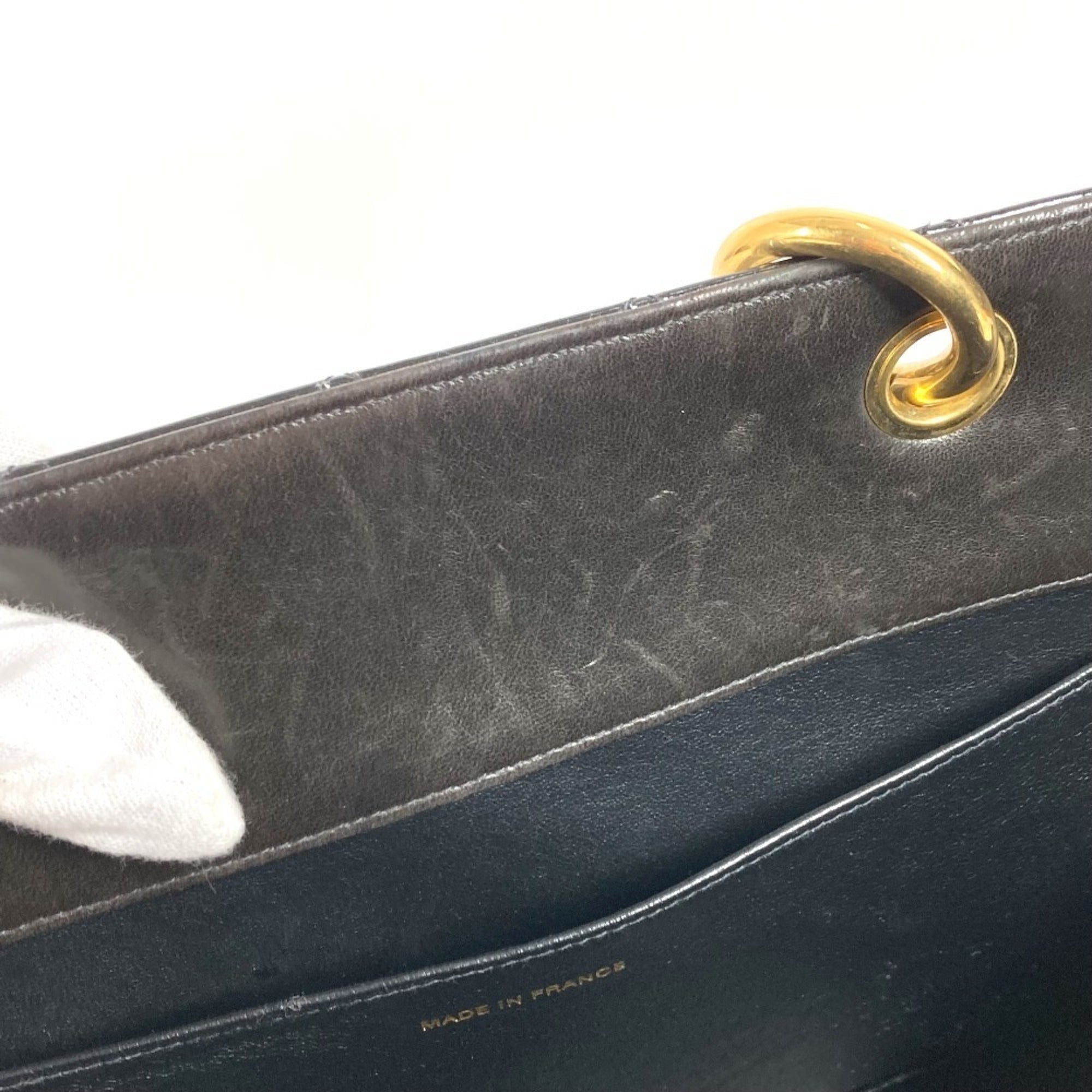 Chanel Black Patent Leather Handbag Tote Bag (Pre-Owned)