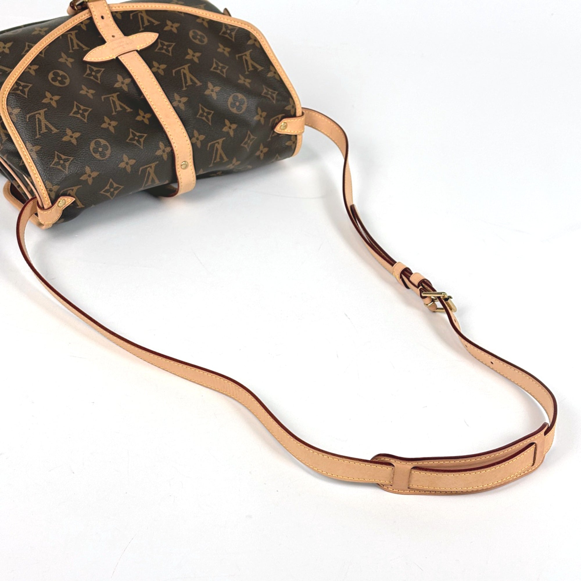 Louis Vuitton Brown Monogram Shoulder Bag (Pre-Owned)