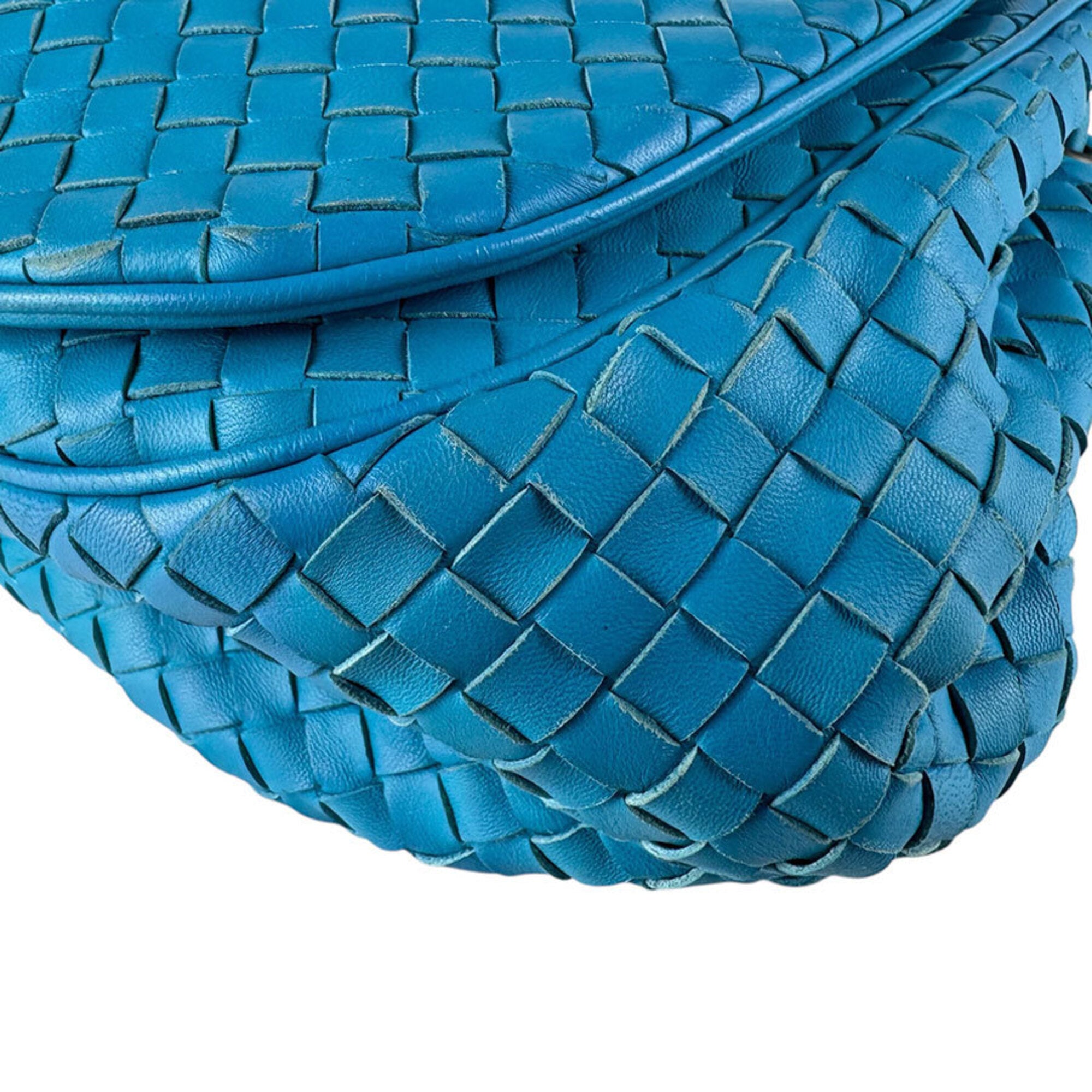 Bottega Veneta Blue Intrecciato Shoulder Bag (Pre-Owned)