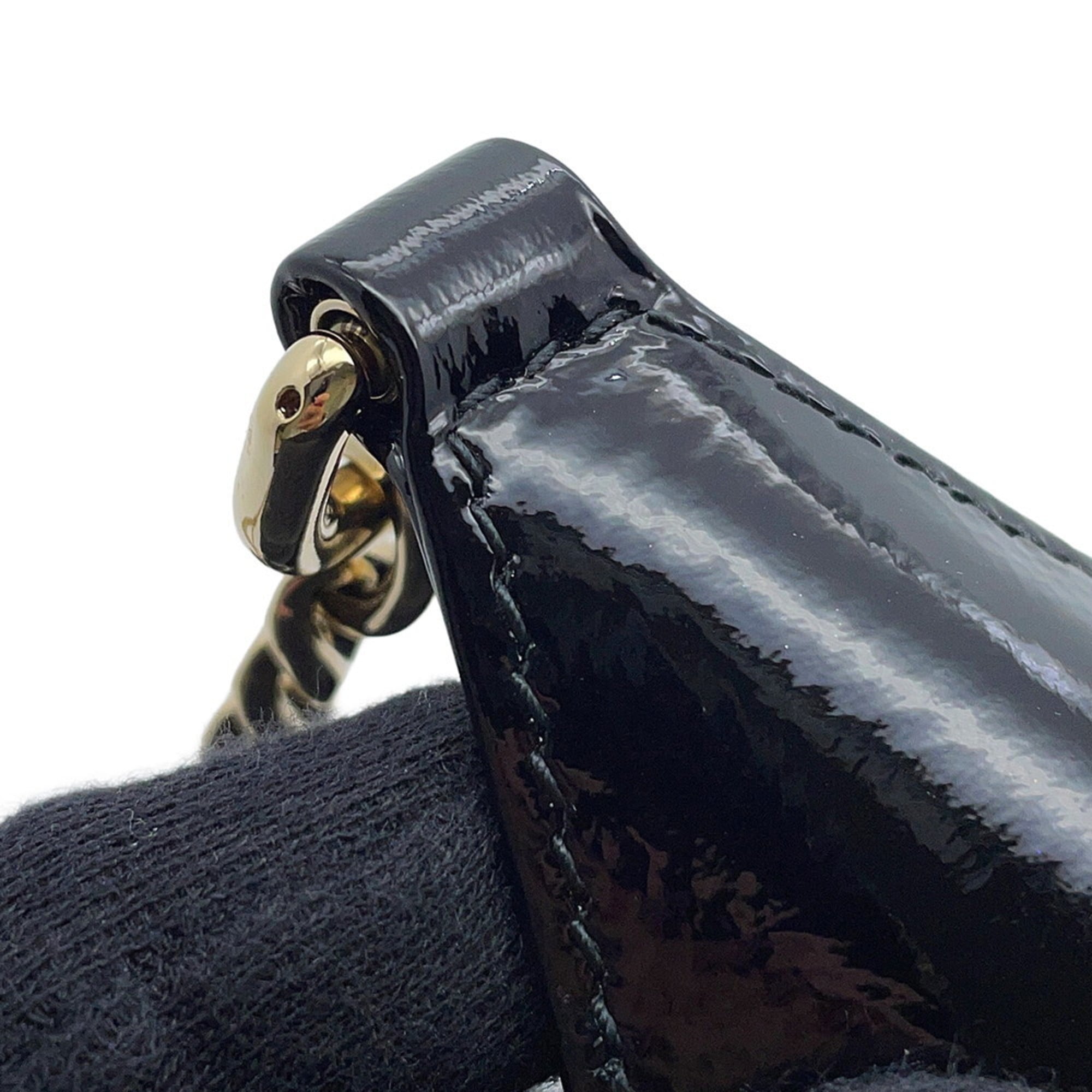 Gucci Black Patent Leather Shoulder Bag (Pre-Owned)