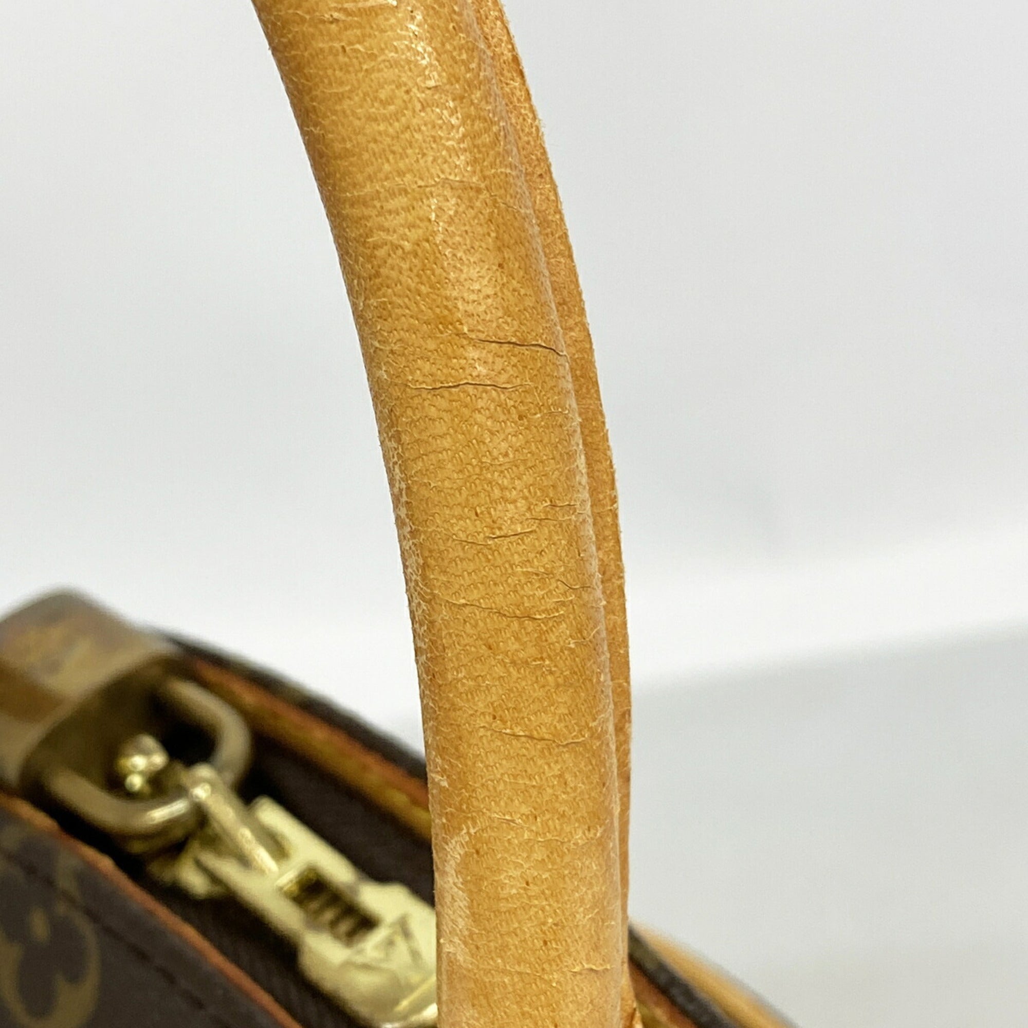 Louis Vuitton Brown Handbag (Pre-Owned)