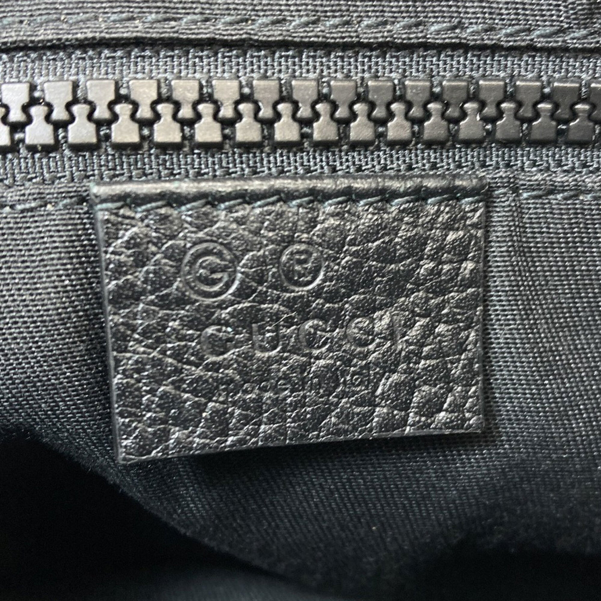 Gucci Black Nylon Shoulder Bag (Pre-Owned)