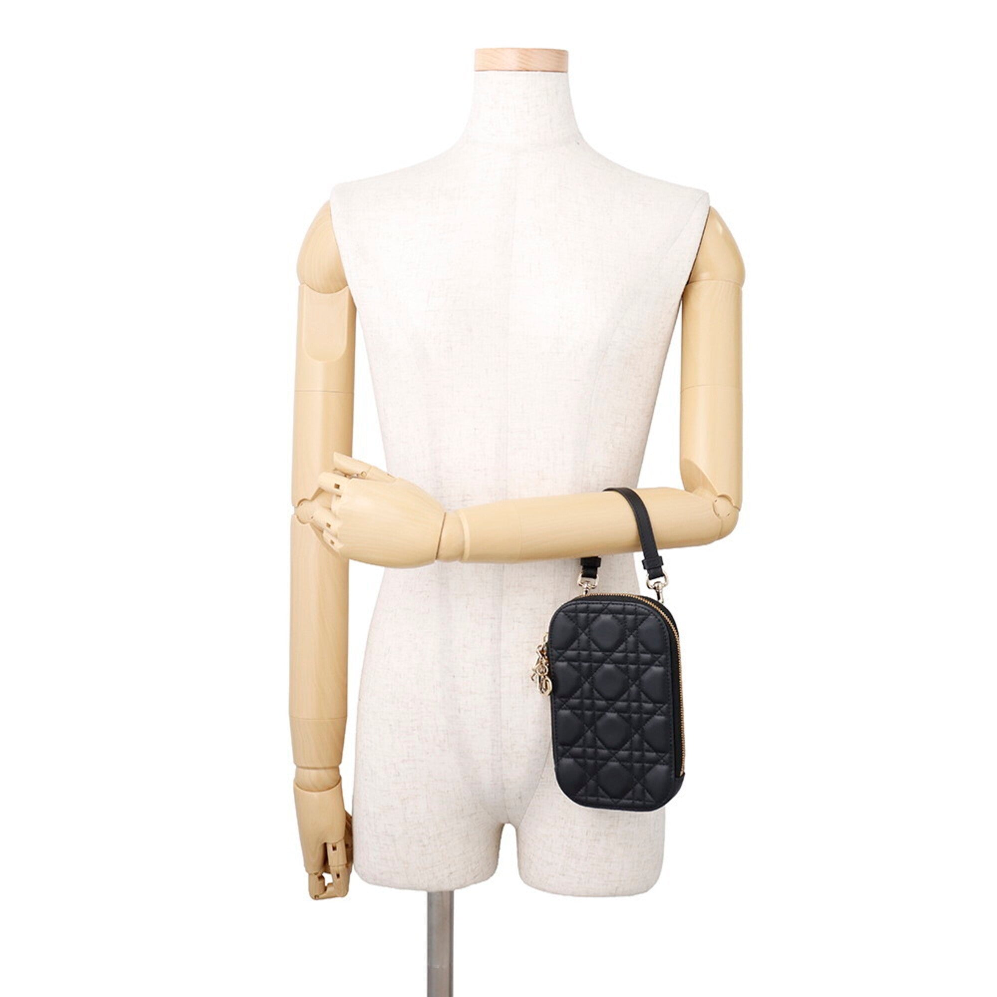 Christian Dior Black Handbag (Pre-Owned)