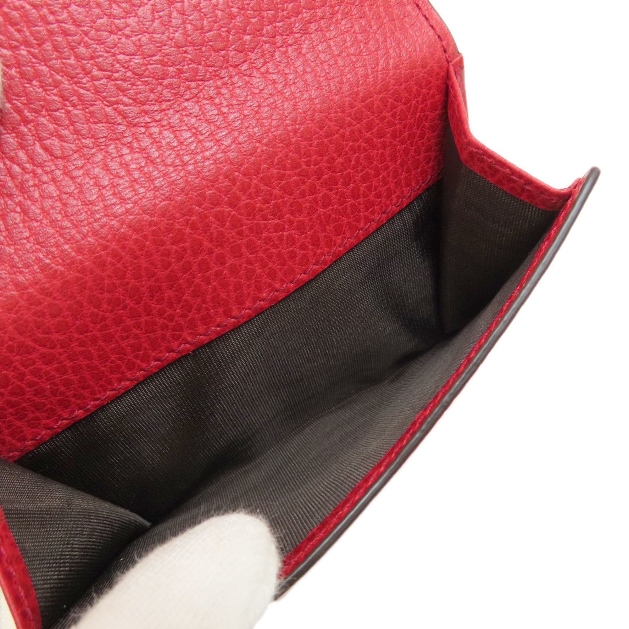 Gucci Red Color Leather Wallet (Bi-Fold) (Pre-Owned)