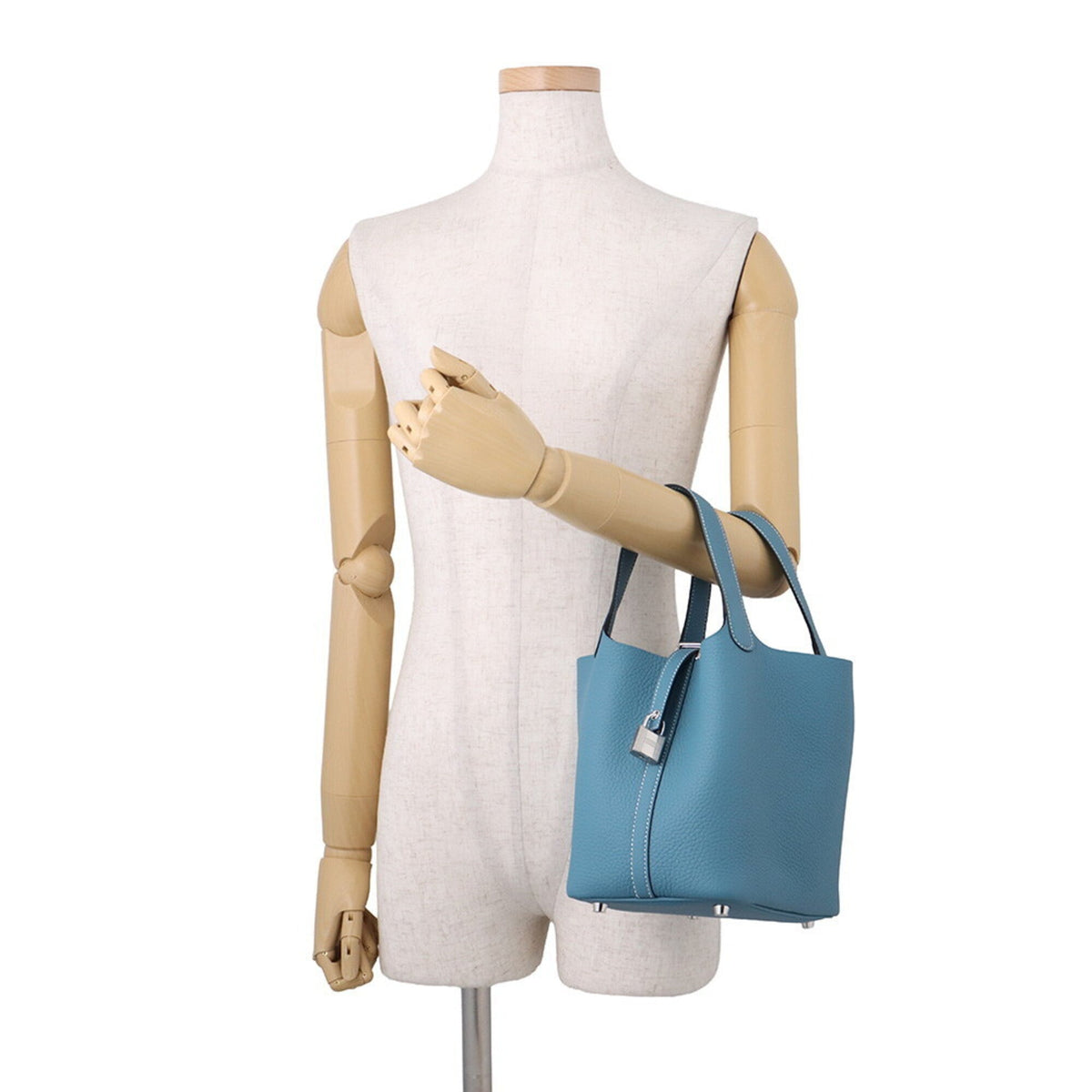 Hermes Blue Taurillon Clemence Leather Tote Bag (Pre-Owned)