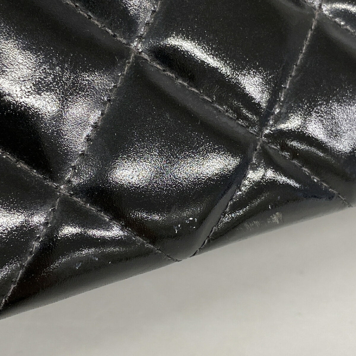 Chanel Black Patent Leather Tote Bag (Pre-Owned)