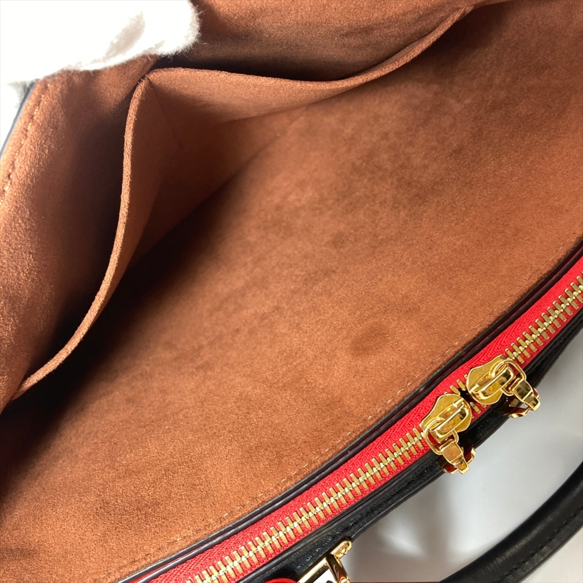 Louis Vuitton Brown Monogram Canvas Handbag Shoulder Bag (Pre-Owned)