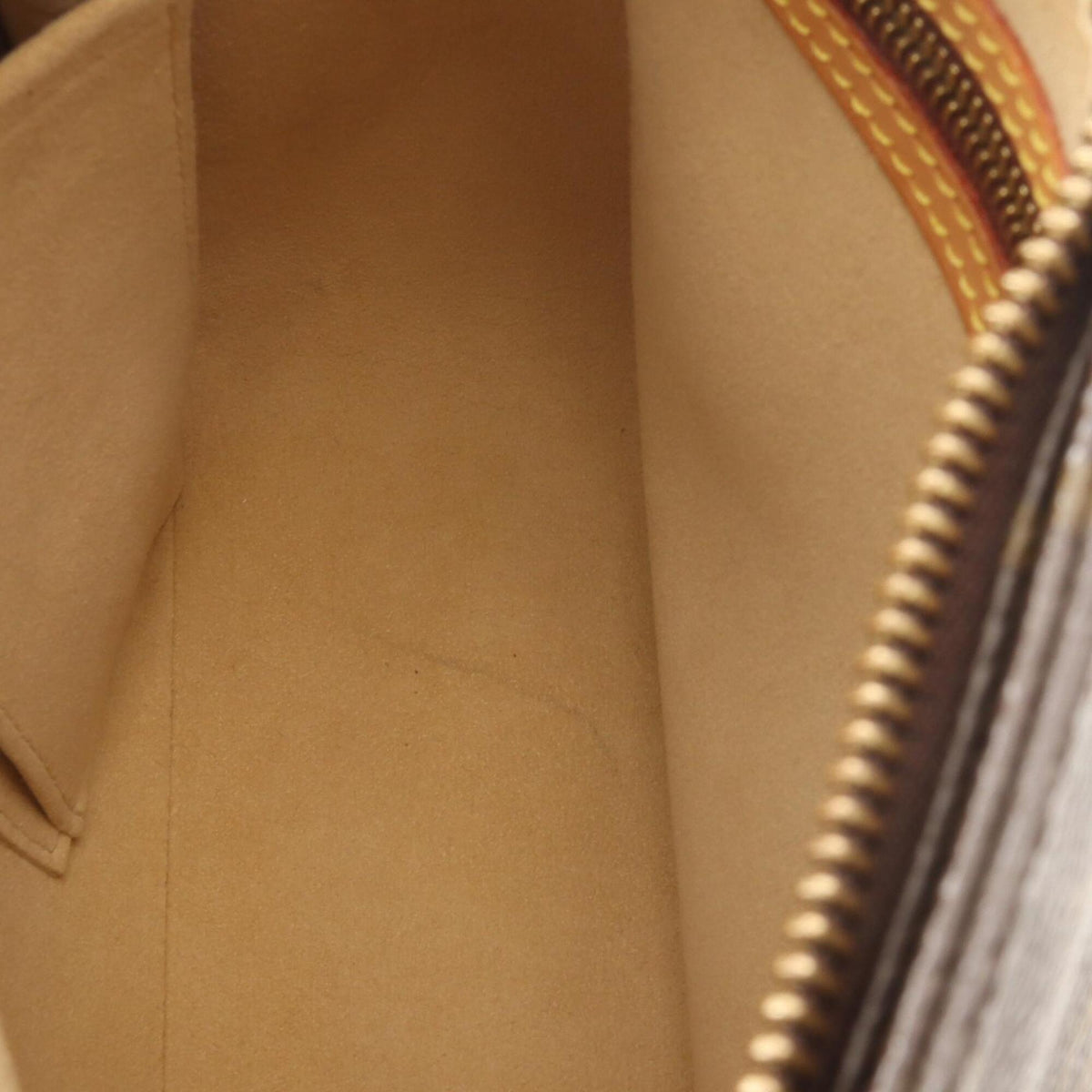 Louis Vuitton Brown Coated Canvas Leather Handbag Shoulder Bag (Pre-Owned)