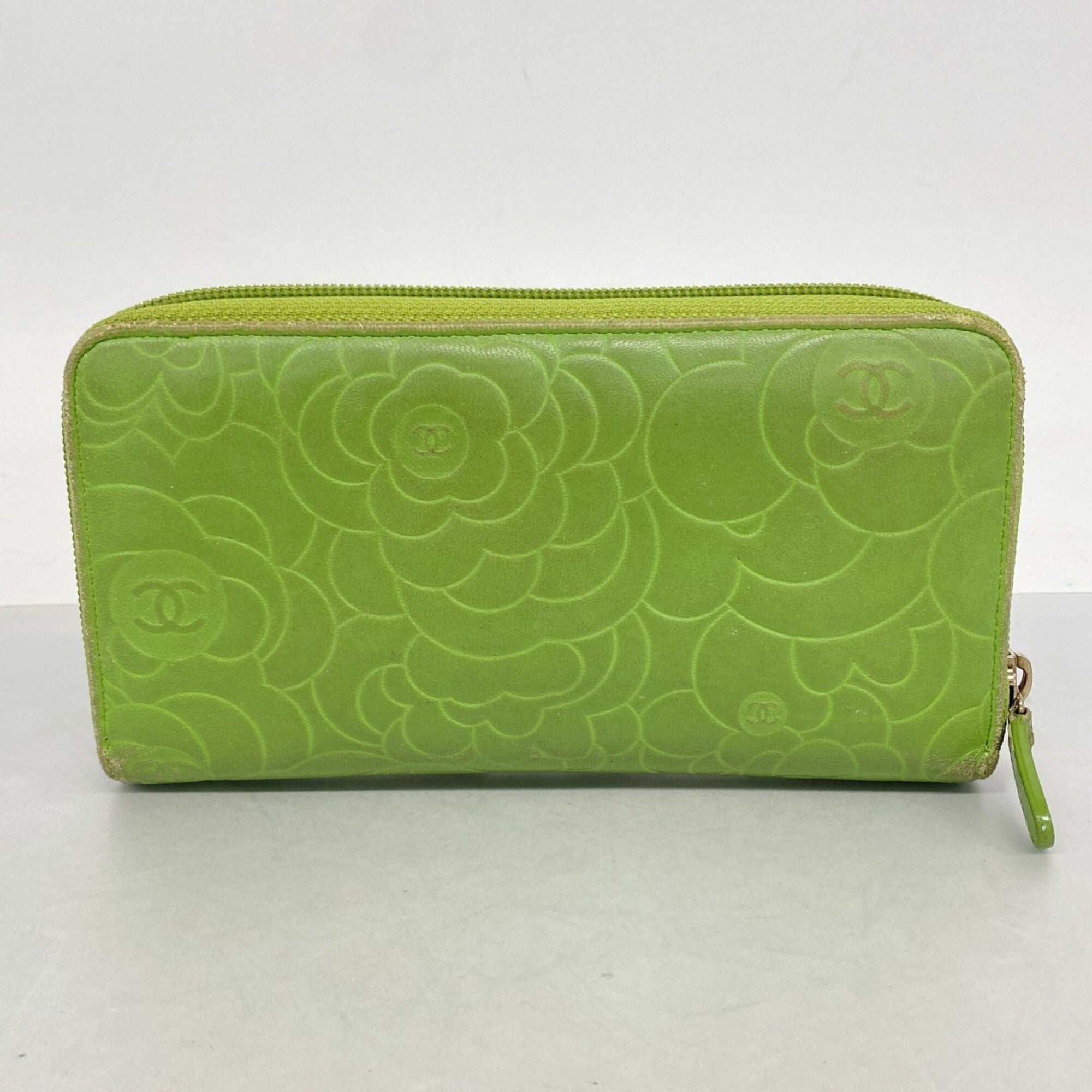 Chanel Green Leather Long Wallet (Bi-Fold) (Pre-Owned)