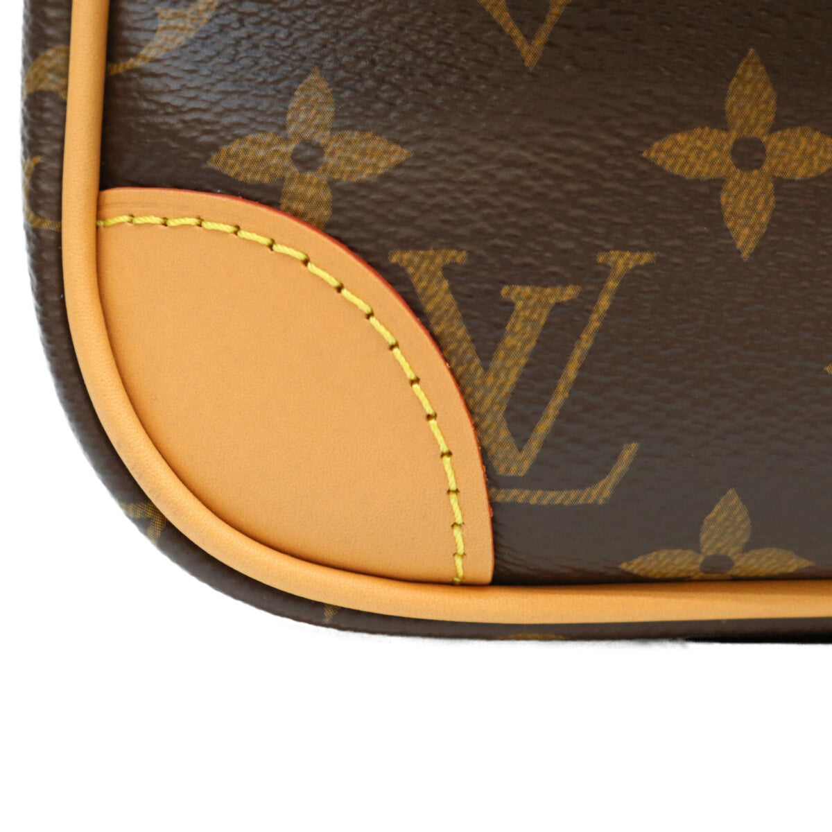 Louis Vuitton Brown Monogram Shoulder Bag (Pre-Owned)