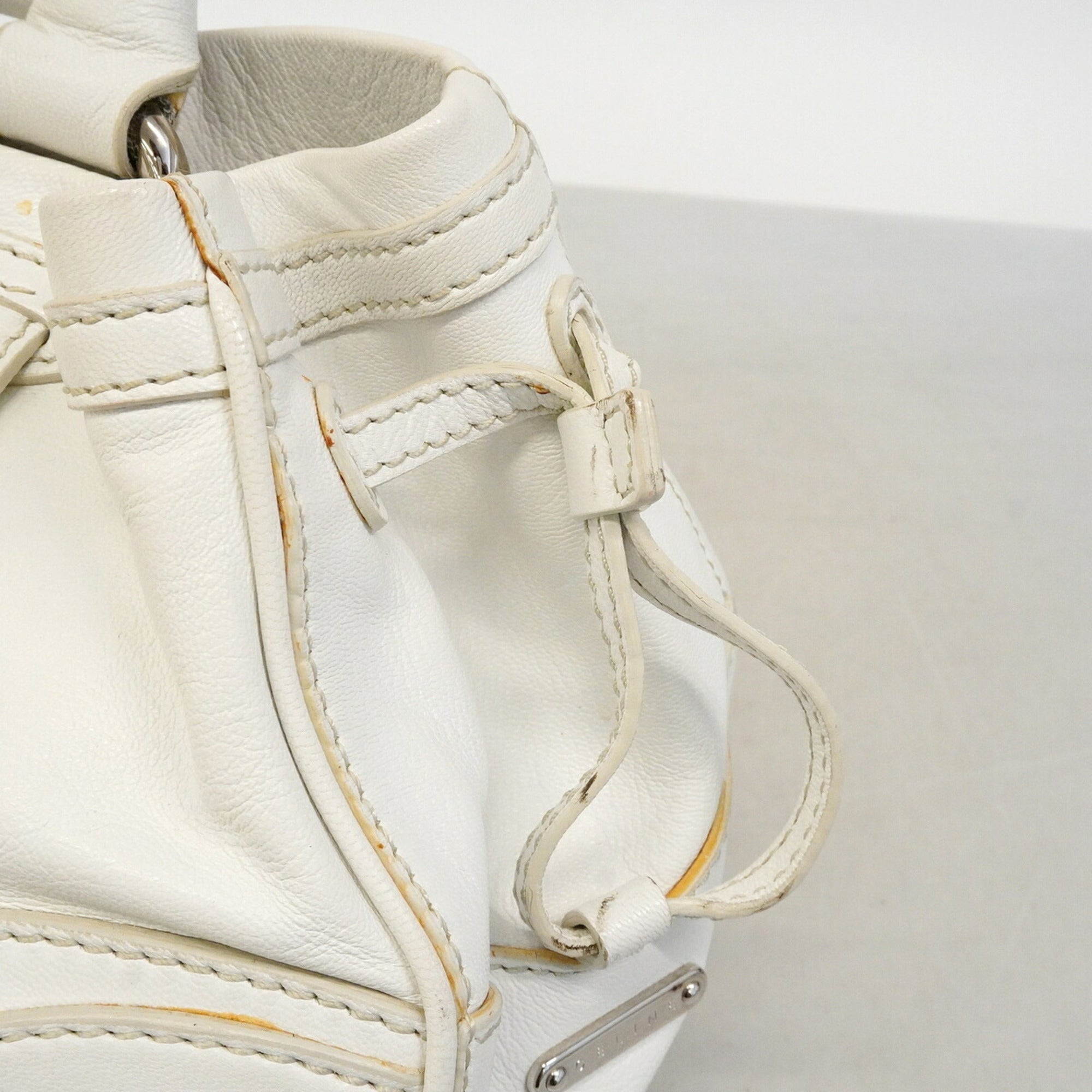 Celine White Leather Handbag (Pre-Owned)