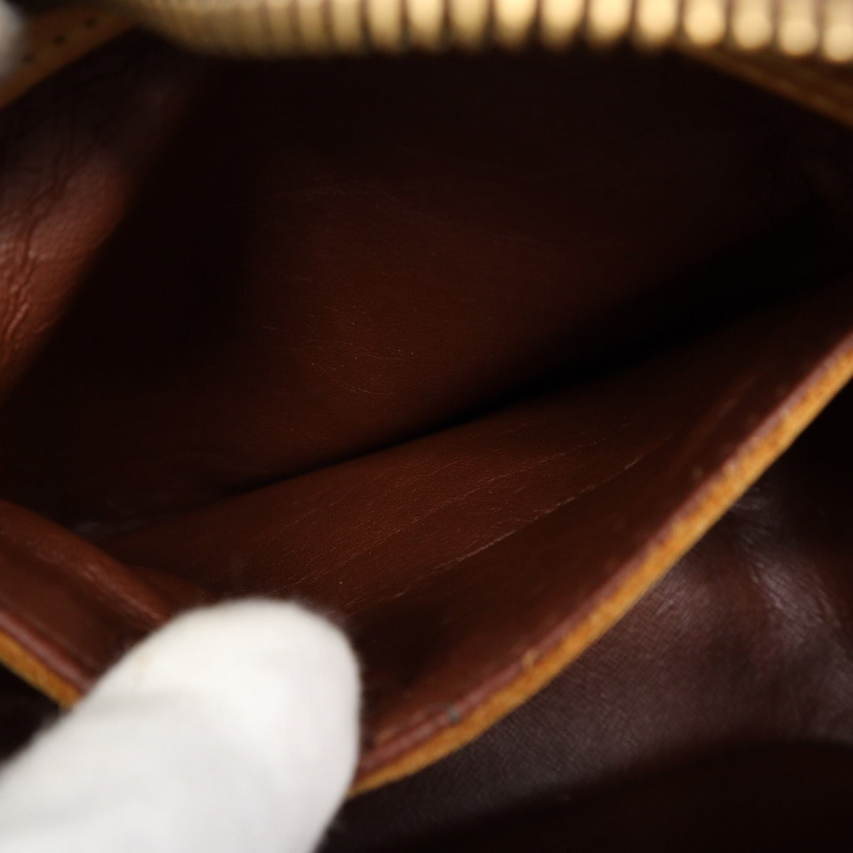 Louis Vuitton Brown Coated Canvas Leather Shoulder Bag (Pre-Owned)
