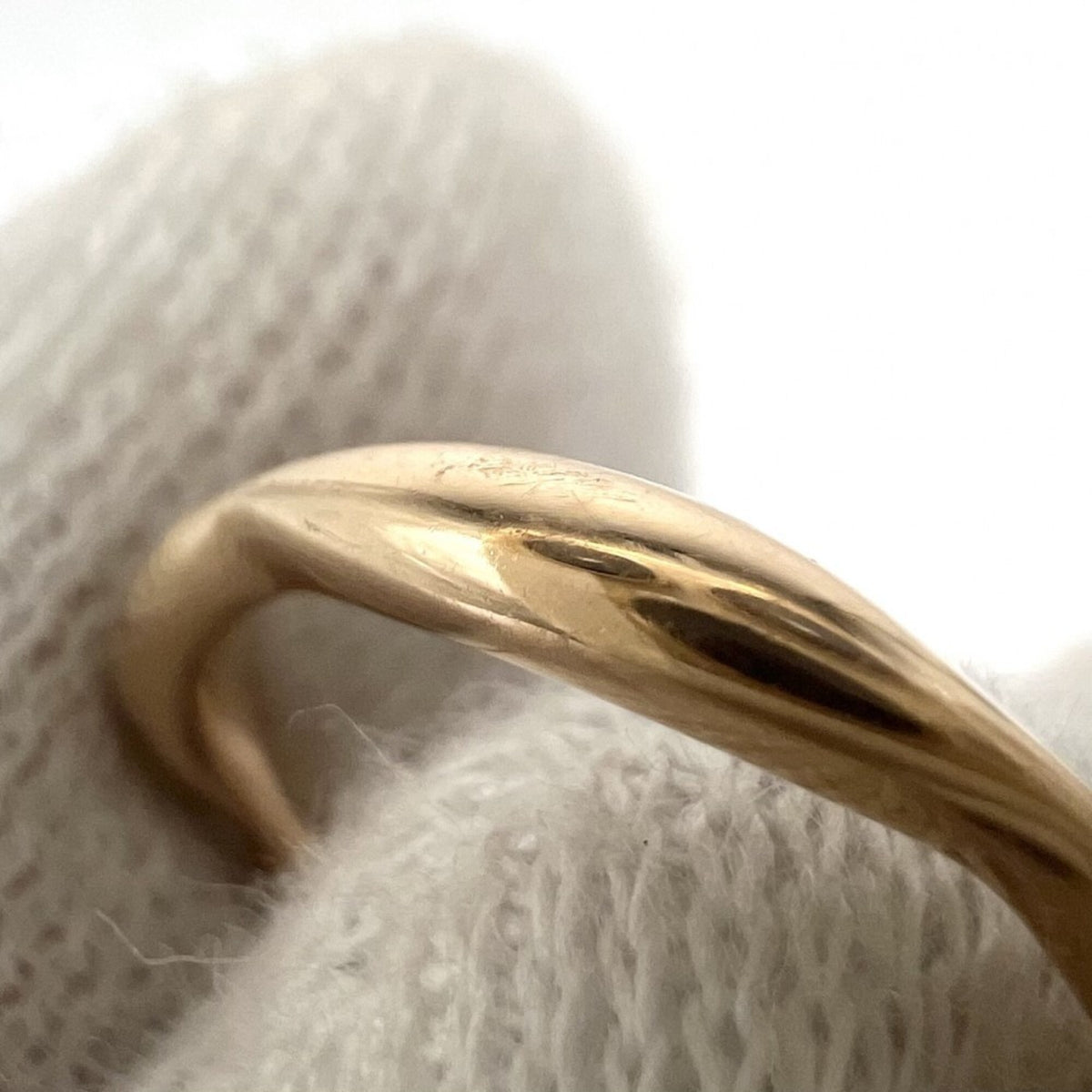 Chanel Camellia Pink Gold (18K) Band Ring (Pre-Owned)